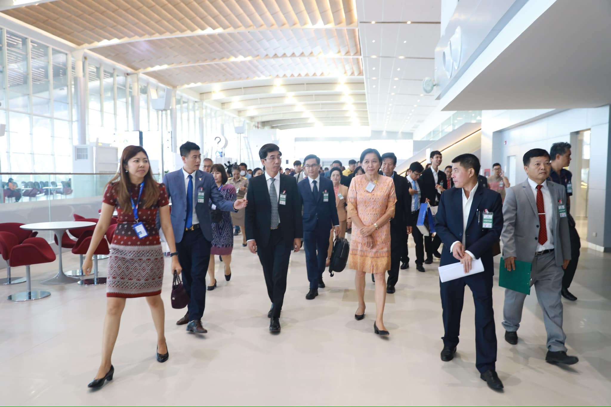 พช.ขอนแก่น : ร่วมประชุมเพื่อสานความสัมพันธ์กับสาธารณรัฐสังคมนิยมเวียดนาม พร้อมเจรจาการเปิดเส้นทางการบินใหม่ระหว่างเมืองขอนแก่นกับนครดานัง