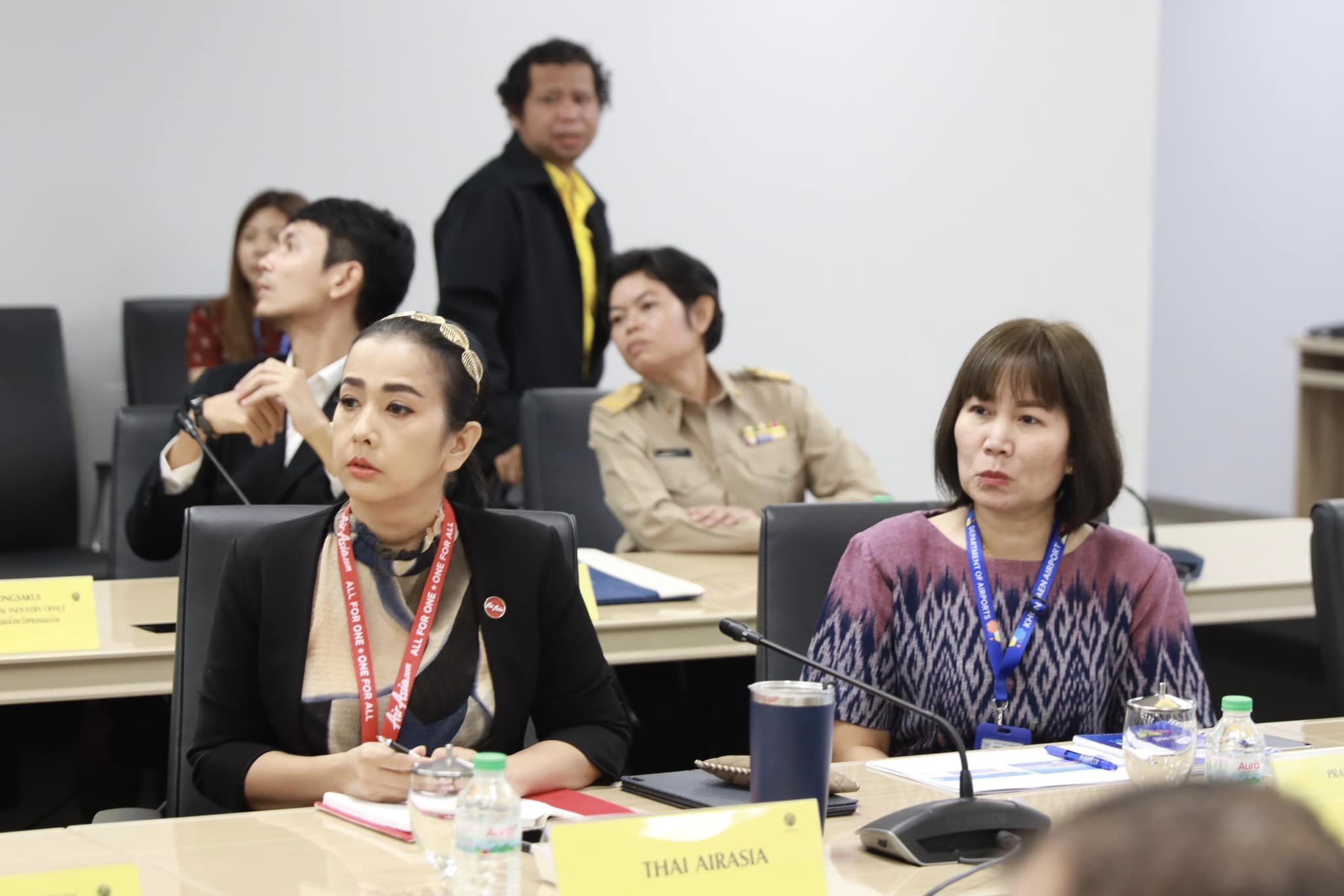 พช.ขอนแก่น : ร่วมประชุมเพื่อสานความสัมพันธ์กับสาธารณรัฐสังคมนิยมเวียดนาม พร้อมเจรจาการเปิดเส้นทางการบินใหม่ระหว่างเมืองขอนแก่นกับนครดานัง