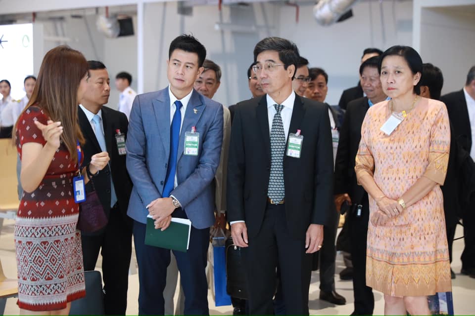 พช.ขอนแก่น : ร่วมประชุมเพื่อสานความสัมพันธ์กับสาธารณรัฐสังคมนิยมเวียดนาม พร้อมเจรจาการเปิดเส้นทางการบินใหม่ระหว่างเมืองขอนแก่นกับนครดานัง