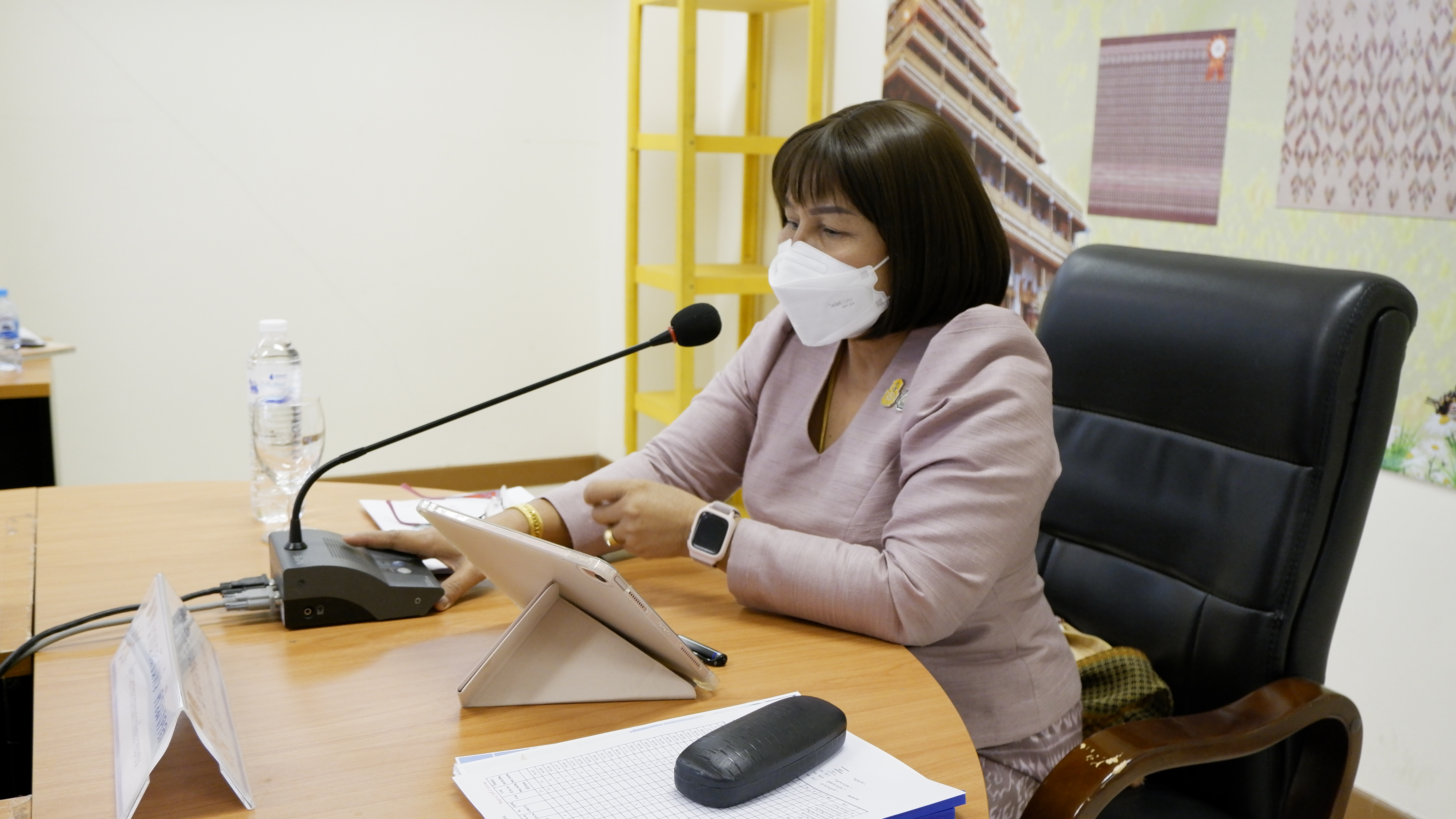 พช.ขอนแก่น : รับการตรวจติดตามผลการปฏิบัติราชการ ตามนโยบายรัฐบาล ภารกิจเร่งด่วน กระทรวงมหาดไทย ภารกิจงานสำคัญกรมการพัฒนาชุมชน ของผู้ตรวจราชการกรมการพัฒนาชุมชน เขตตรวจราชการที่ 12 (นางนวลจันทร์ ศรีมงคล)