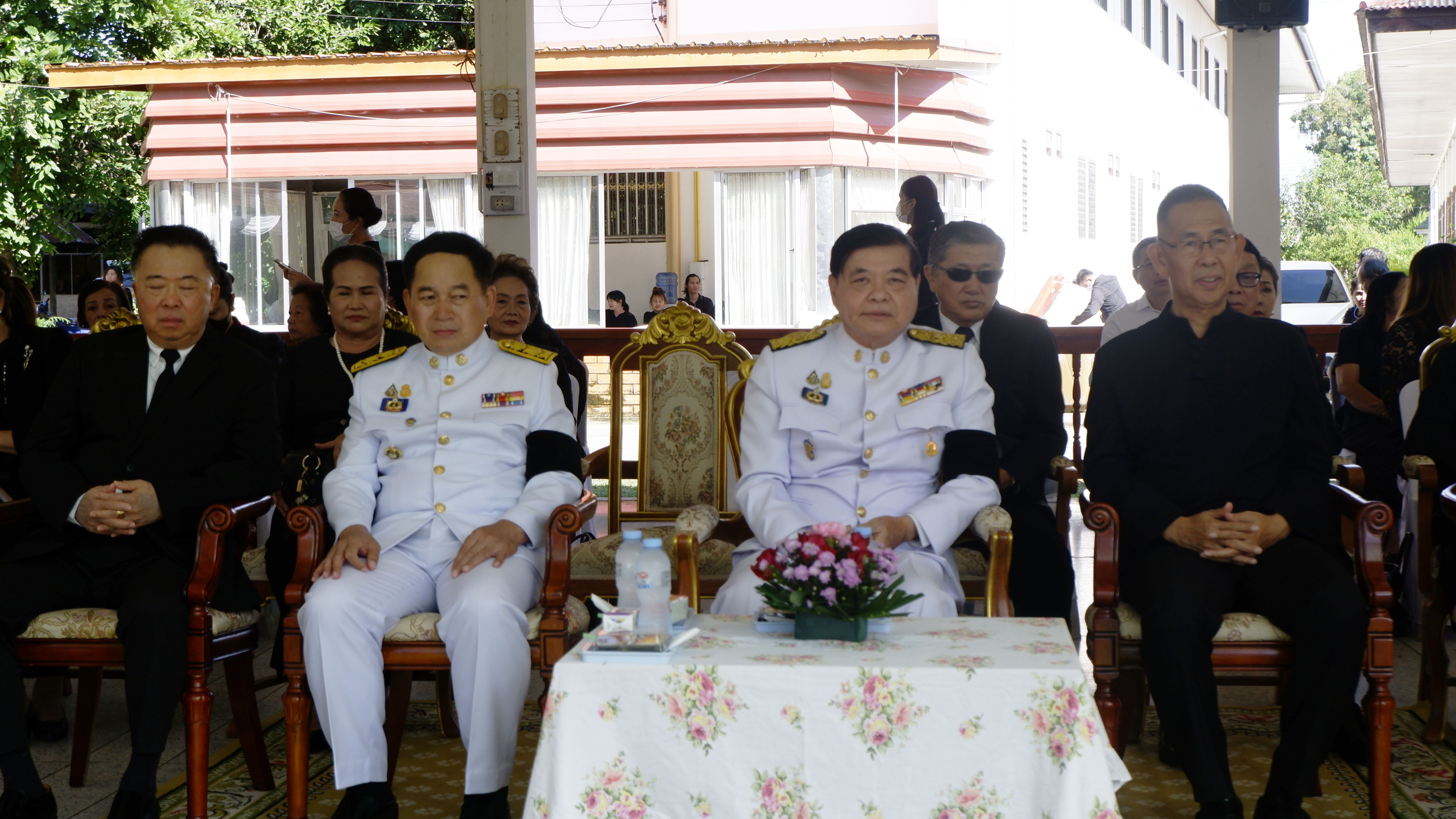 จังหวัดขอนแก่น : อธิบดีกรมการพัฒนาชุมชน ร่วมพิธีพระราชทางเพลิงศพ “นายศักดา อ้อพงษ์” อดีตผู้ว่าราชการจังหวัดขอนแก่น ณ วัดป่าแสงอรุณ ต.พระลับ อ.เมืองขอนแก่น จ.ขอนแก่น
