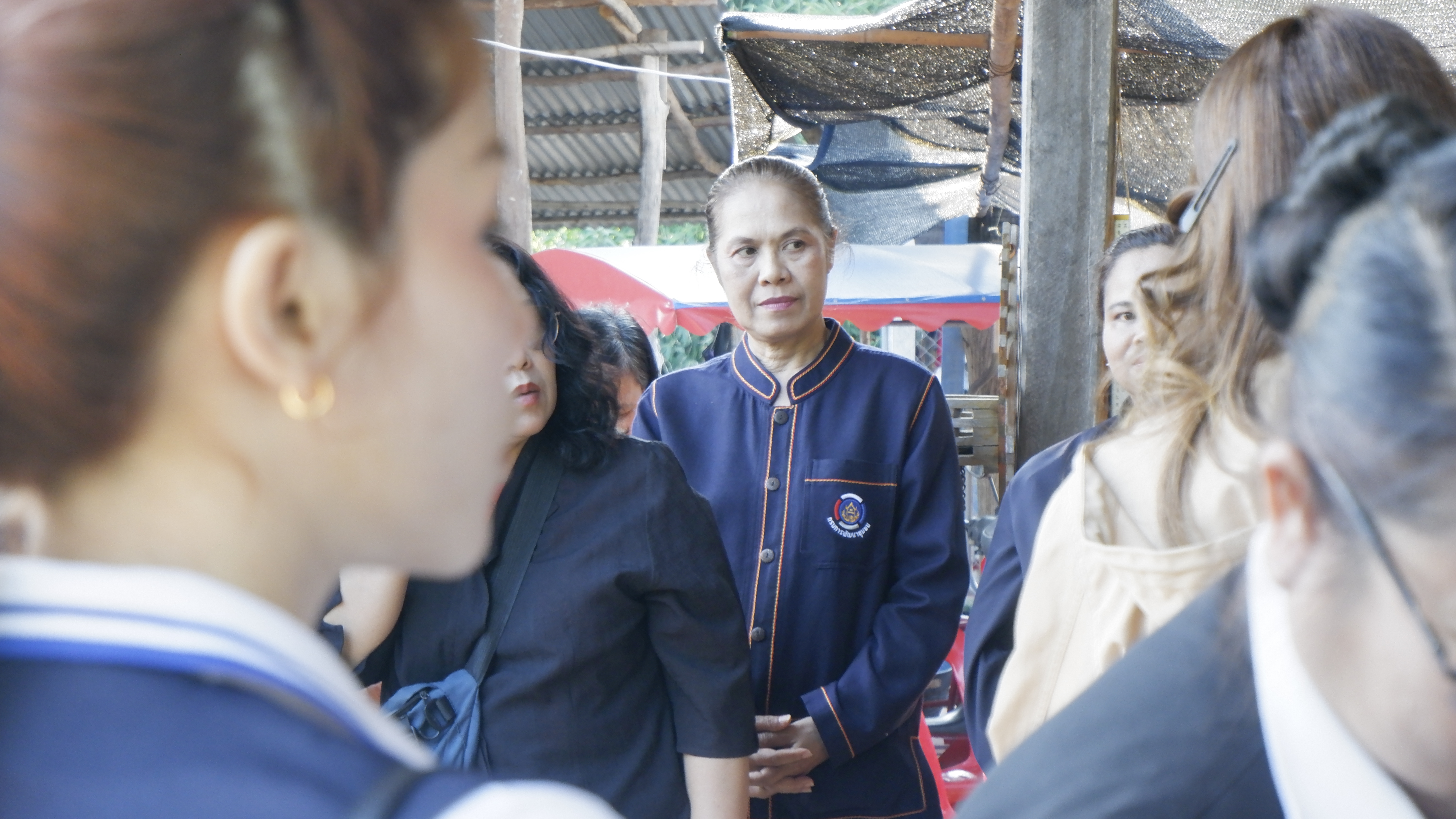 จังหวัดขอนแก่น : ผู้ว่าฯ ขอนแก่น ลงพื้นที่ให้กำลังใจสนับสนุนครอบครัวแรงงานไทยในอิสราเอล อำเภอหนองสองห้อง