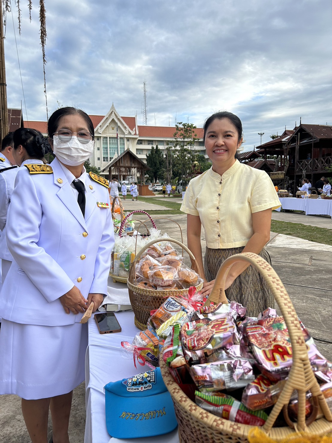 จังหวัดขอนแก่น : จัดกิจกรรมน้อมรำลึกในพระมหากรุณาธิคุณและพิธีสวดพระพุทธมนต์ถวายเป็นพระราชกุศล เนื่องในโอกาส “วันนวมินทรมหาราช”วันคล้ายวันสวรรคต พระบาทสมเด็จพระบรมชนกาธิเบศร มหาภูมิพลอดุลยเดชมหาราช บรมนาถบพิตร