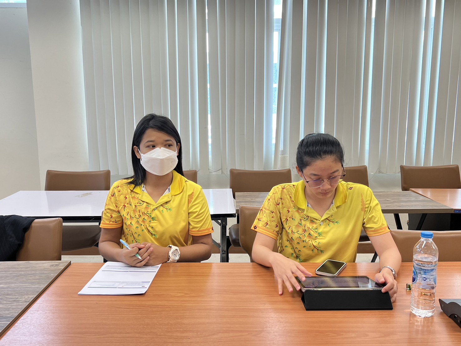 พช.ขอนแก่น : ร่วมประชุมชี้แจงแนวทางการดำเนินงานกองทุนพัฒนาบทบาทสตรี ปีงบประมาณ 2567 ครั้งที่ 9/2566