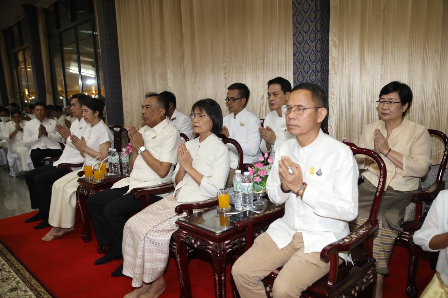 พช.ขอนแก่น : ร่วมพิธีสมโภชผ้าพระกฐินพระราชทานกรมการพัฒนาชุมชน ประจำปีพุทธศักราช 2566