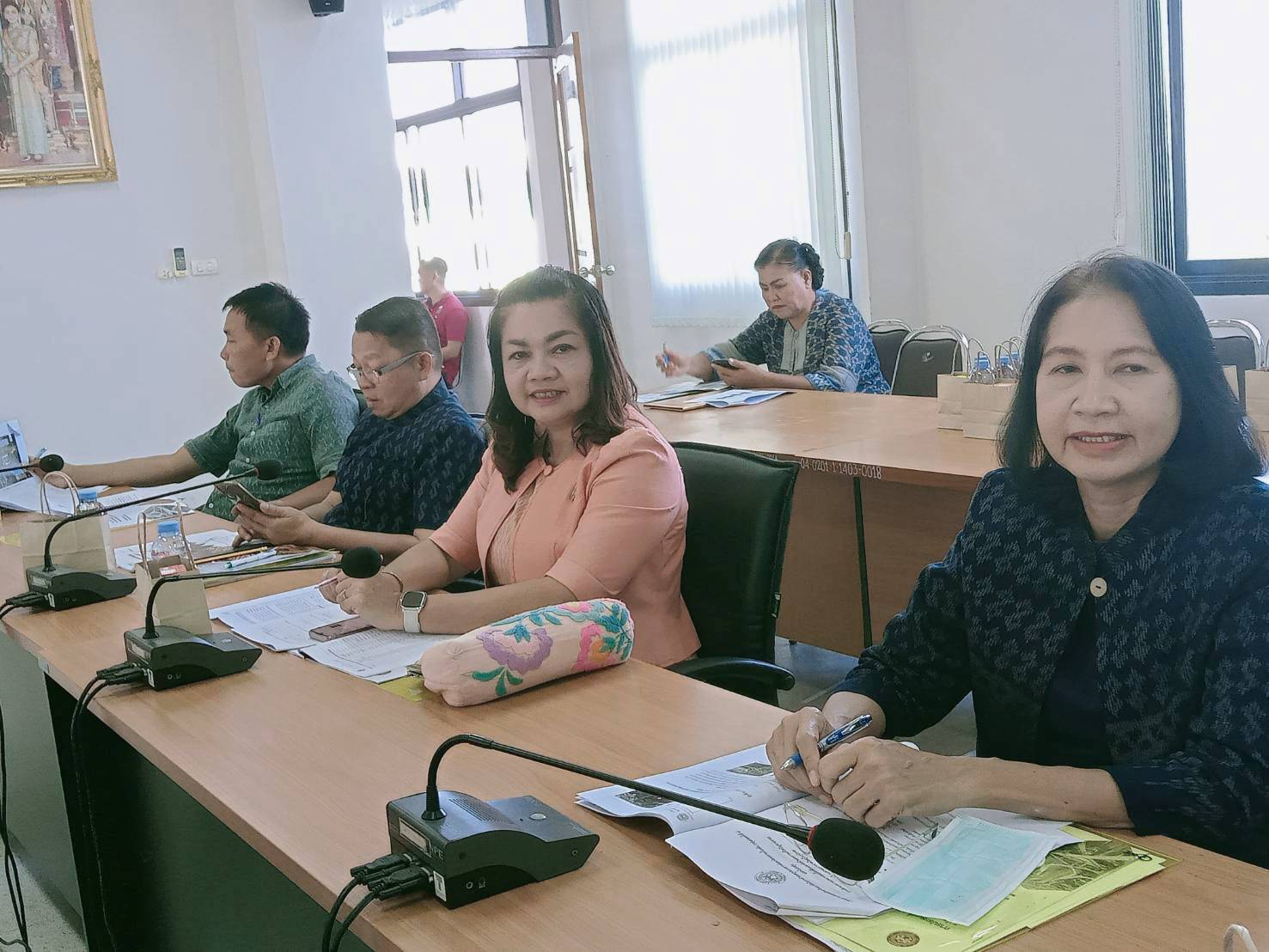 พช.ขอนแก่น : ร่วมประชุมหารือแนวคิดในการกำหนดรูปแบบการแก้ไขปัญหาจราจร แยกโนนตุ่น