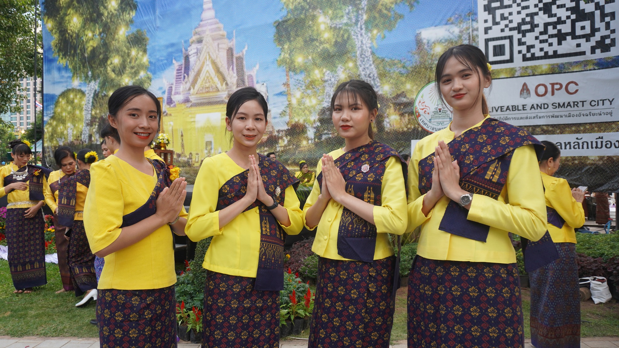 พช.ขอนแก่น : ร่วมพิธีรำบวงสรวง 10 สิ่งศักดิ์สิทธิ์คู่เมืองขอนแก่น