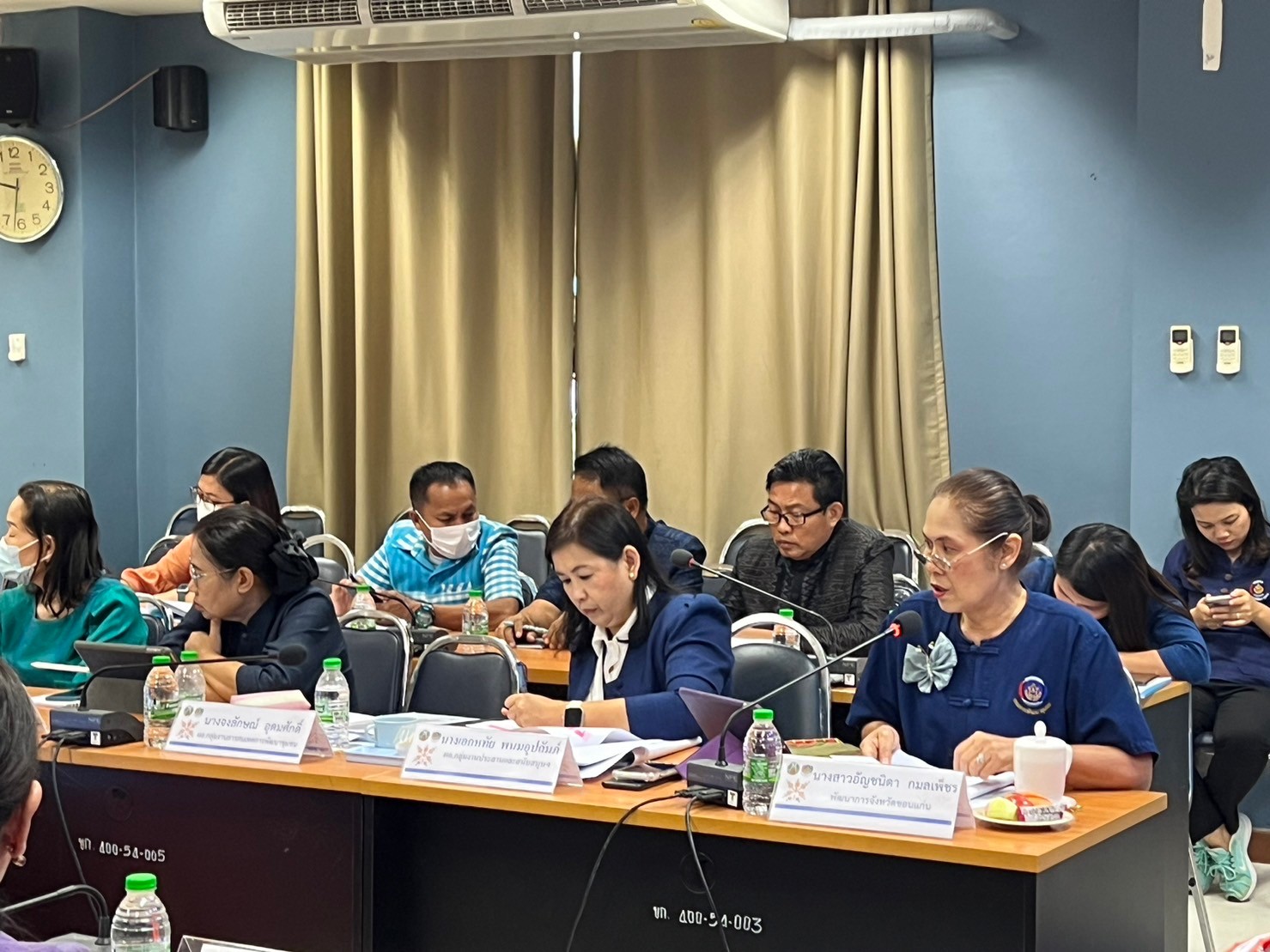 พช.ขอนแก่น : รับการตรวจติดตามผลการปฏิบัติราชการ ประจำเดือน พฤศจิกายน ตามนโยบายรัฐบาล ภารกิจเร่งด่วน กระทรวงมหาดไทย ภารกิจงานสำคัญกรมการพัฒนาชุมชน ของผู้ตรวจราชการกรมการพัฒนาชุมชน เขตตรวจราชการที่ 12 (นางนวลจันทร์ ศรีมงคล)