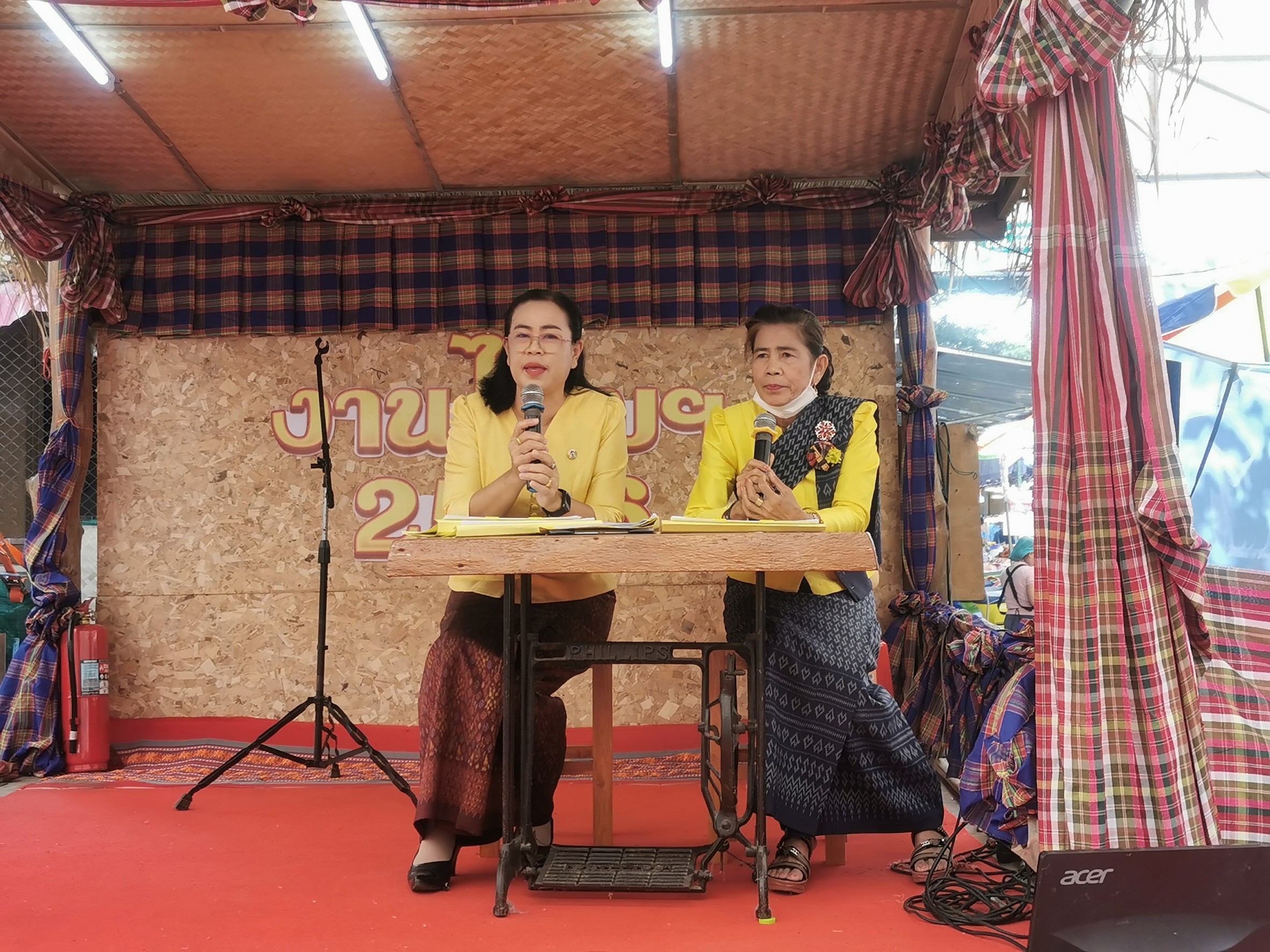 พช.ขอนแก่น : จัดแสดงและจำหน่ายผลิตภัณฑ์ชุมชน OTOP ในการจัดงานเทศกาลไหมนานาชาติ ประเพณีผูกเสี่ยว งานกาชาดจังหวัดขอนแก่น และงานขอนแก่นชอฟพาวเวอร์ ประจำปี 2566 ภายใต้ Theme งาน “สืบสานภูมิปัญญา สร้างคุณค่า OTOP ไทย”