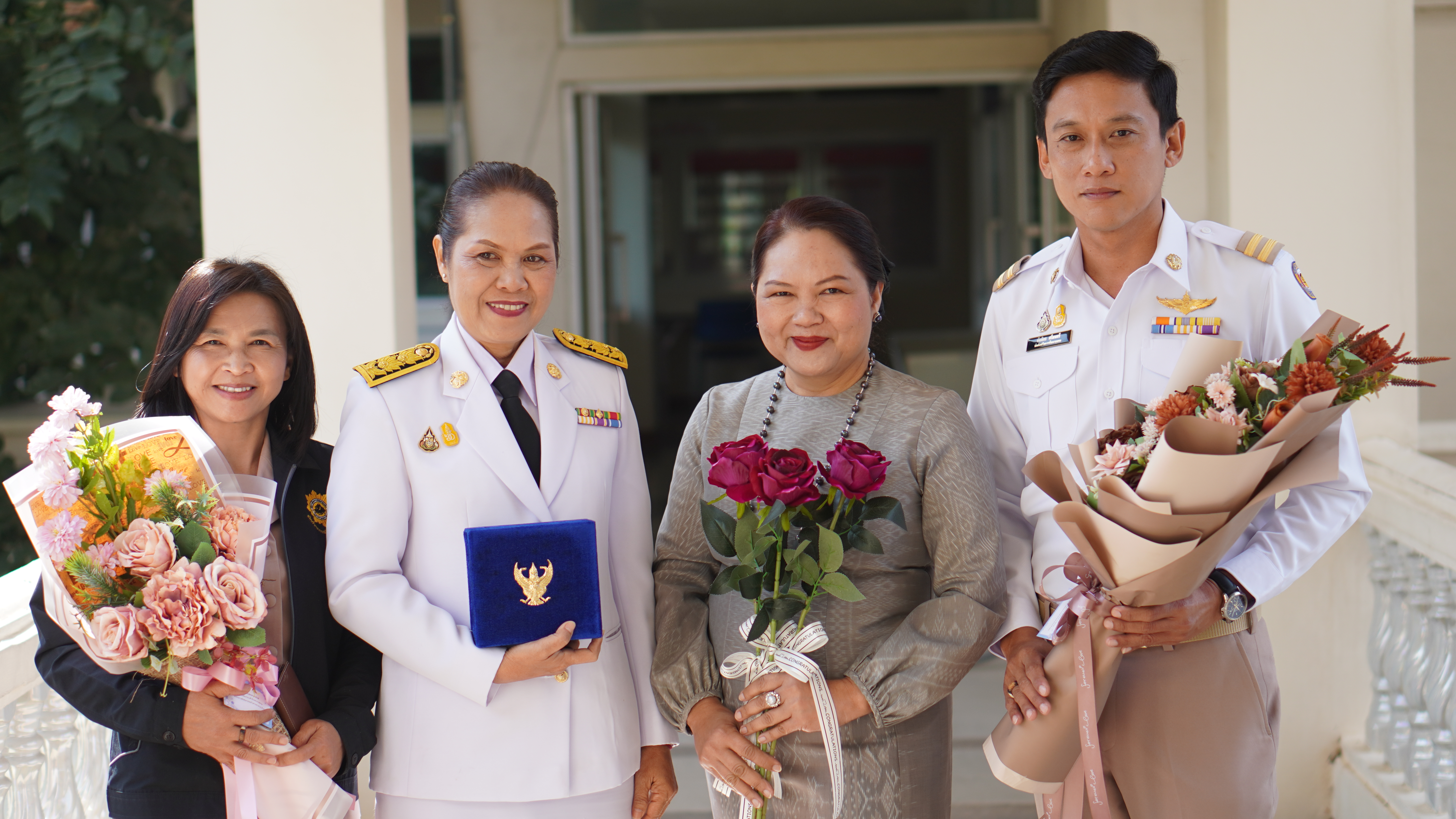 จังหวัดขอนแก่น : จัดพิธีรับพระราชทานเครื่องราชอิสริยาภรณ์ชั้นสายสะพาย ประจำปี 2565 และประจำปี 2566
