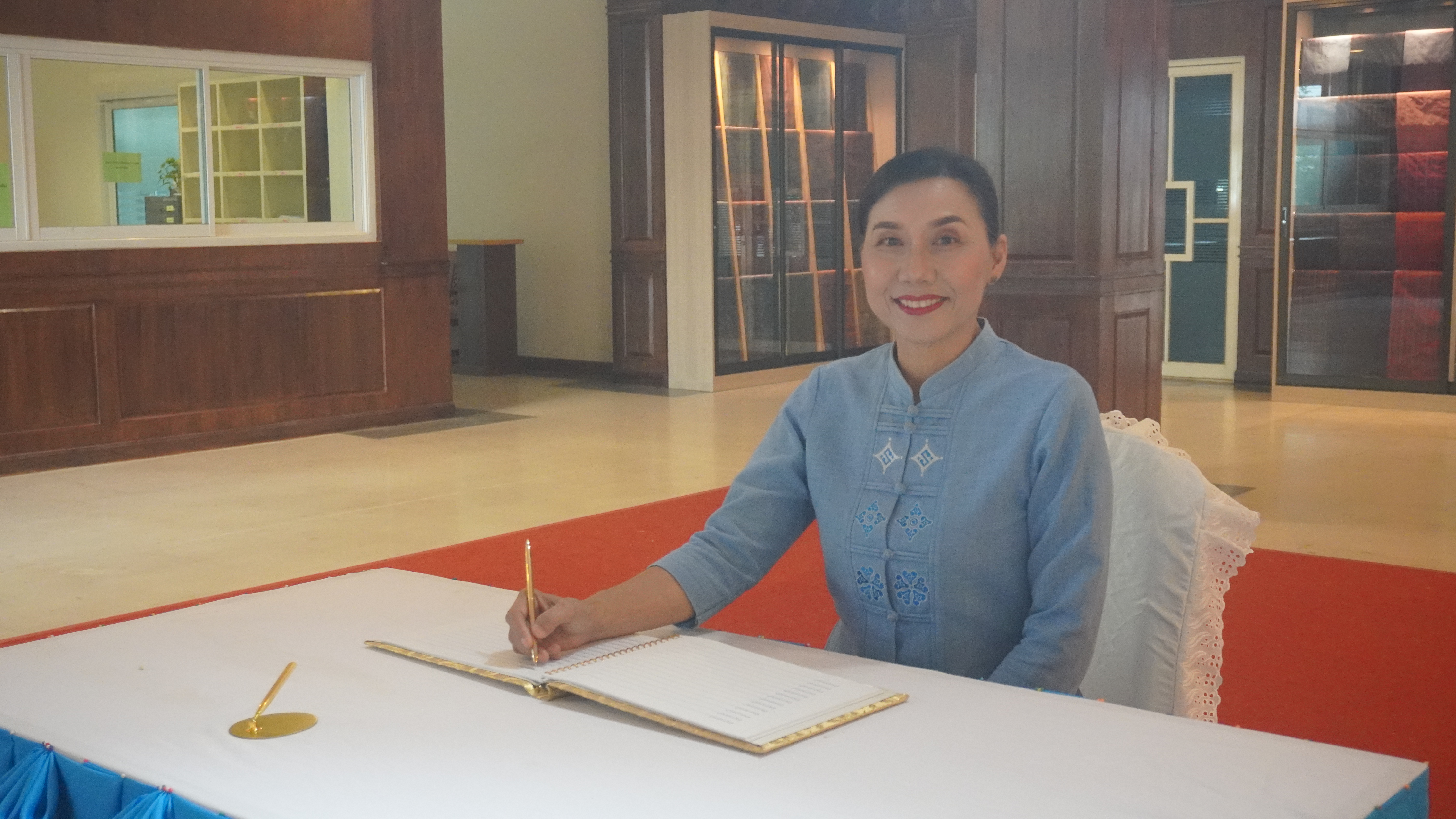 พช.ขอนแก่น : จัดกิจกรรมวันกองทุนแม่ของแผ่นดินเพื่อน้อมรำลึกในพระมหากรุณาธิคุณ สมเด็จพระนางเจ้าสิริกิติ์ พระบรมราชินีนาถ พระบรมราชชนนีพันปีหลวง