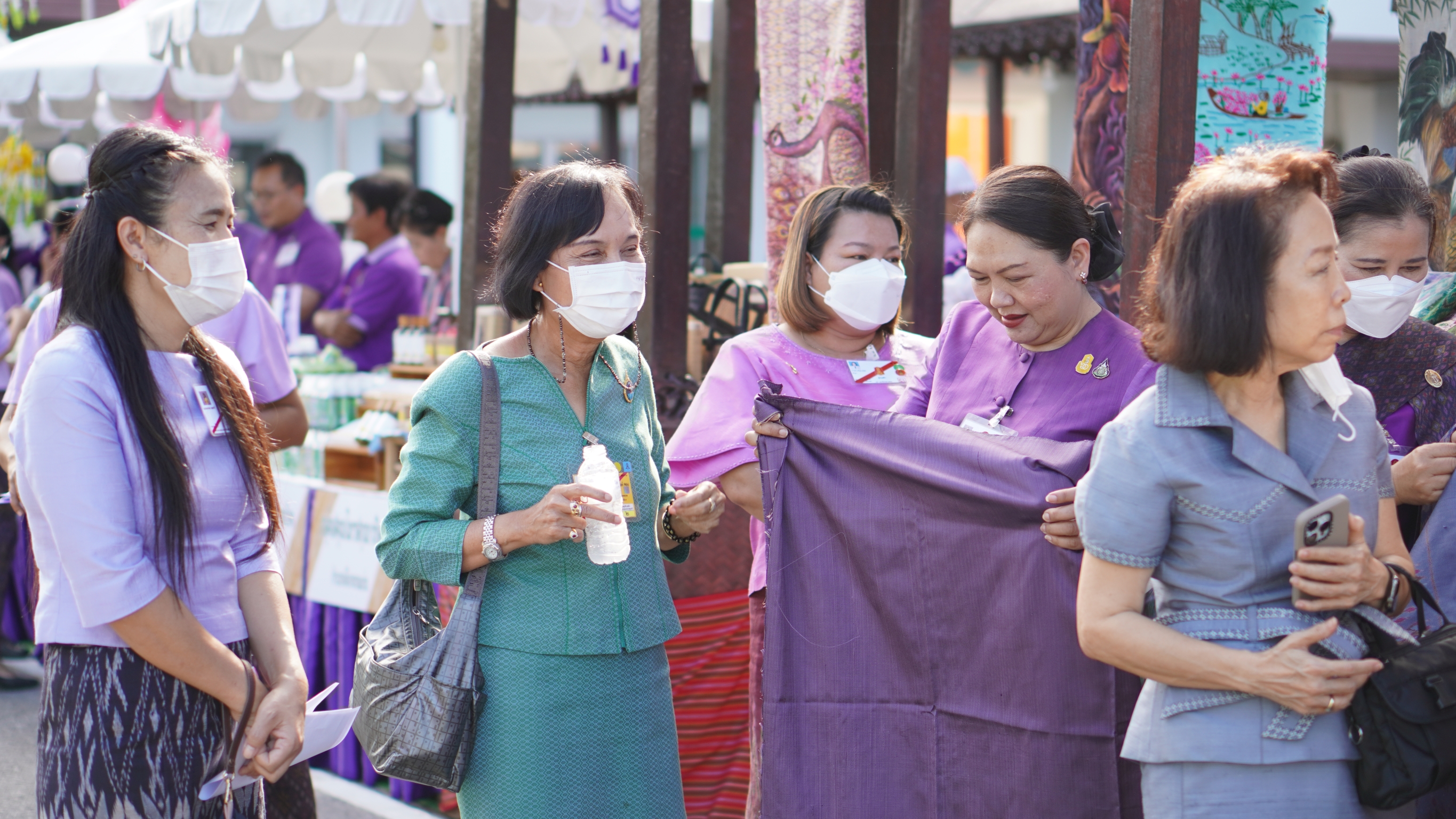 พช.ขอนแก่น : ร่วมรับเสด็จสมเด็จพระกนิษฐาธิราชเจ้า กรมสมเด็จพระเทพรัตนราชสุดาฯ สยามบรมราชกุมารี ที่ทรงเสด็จฯ มาปฏิบัติพระราชกรณียกิจ ในพื้นที่จังหวัดขอนแก่น
