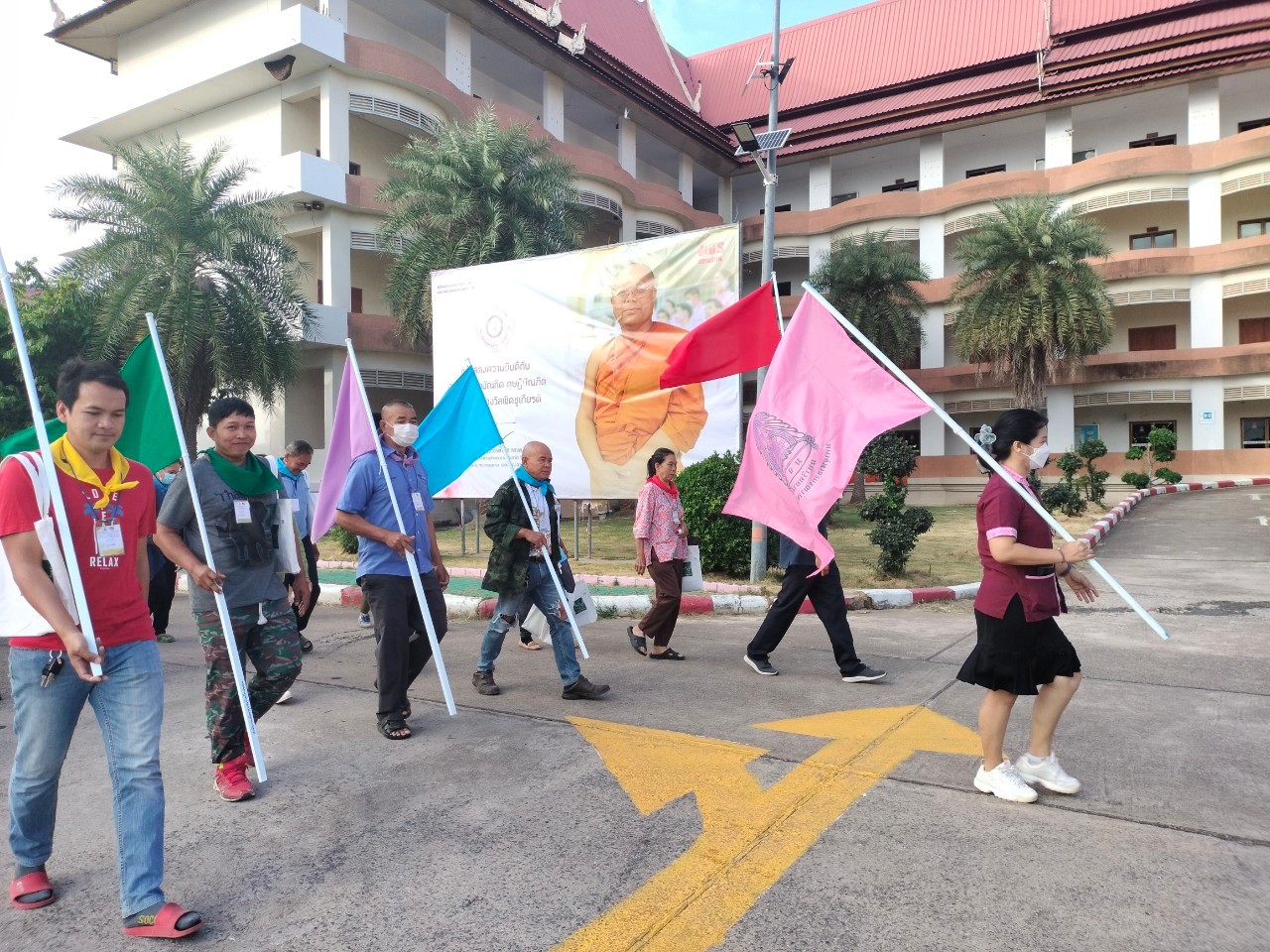 พช.ขอนแก่น : จัดฝึกอบรมโครงการพัฒนาหมู่บ้านเศรษฐกิจพอเพียง กิจกรรมที่ 1.1 อบรมแกนนำขับเคลื่อนหมู่บ้านเศรษฐกิจพอเพียง (วันที่2)