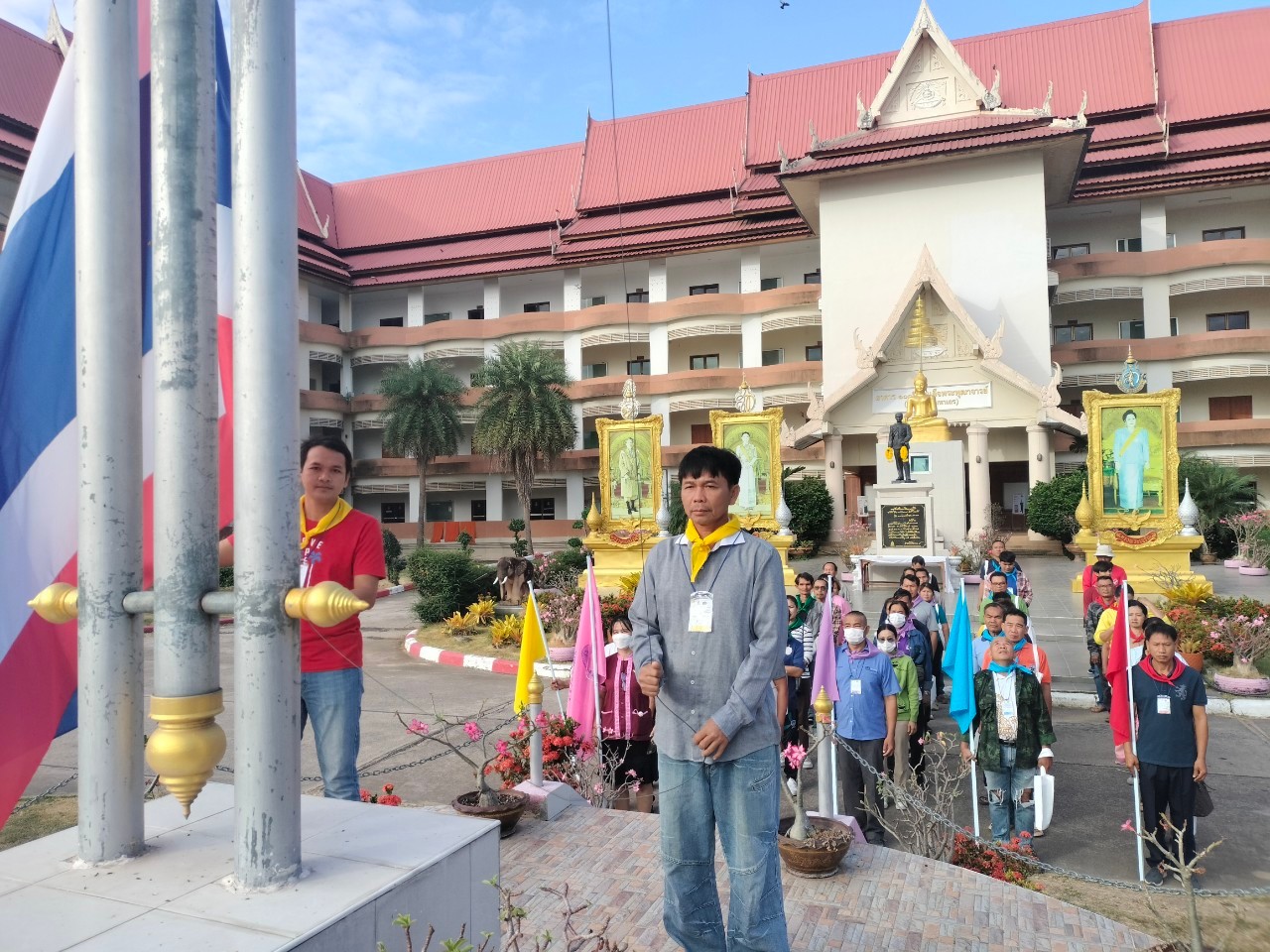 พช.ขอนแก่น : จัดฝึกอบรมโครงการพัฒนาหมู่บ้านเศรษฐกิจพอเพียง กิจกรรมที่ 1.1 อบรมแกนนำขับเคลื่อนหมู่บ้านเศรษฐกิจพอเพียง (วันที่2)