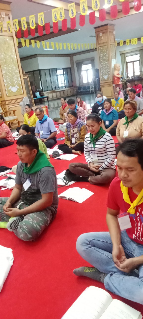 พช.ขอนแก่น : จัดฝึกอบรมโครงการพัฒนาหมู่บ้านเศรษฐกิจพอเพียง กิจกรรมที่ 1.1 อบรมแกนนำขับเคลื่อนหมู่บ้านเศรษฐกิจพอเพียง (วันที่2)