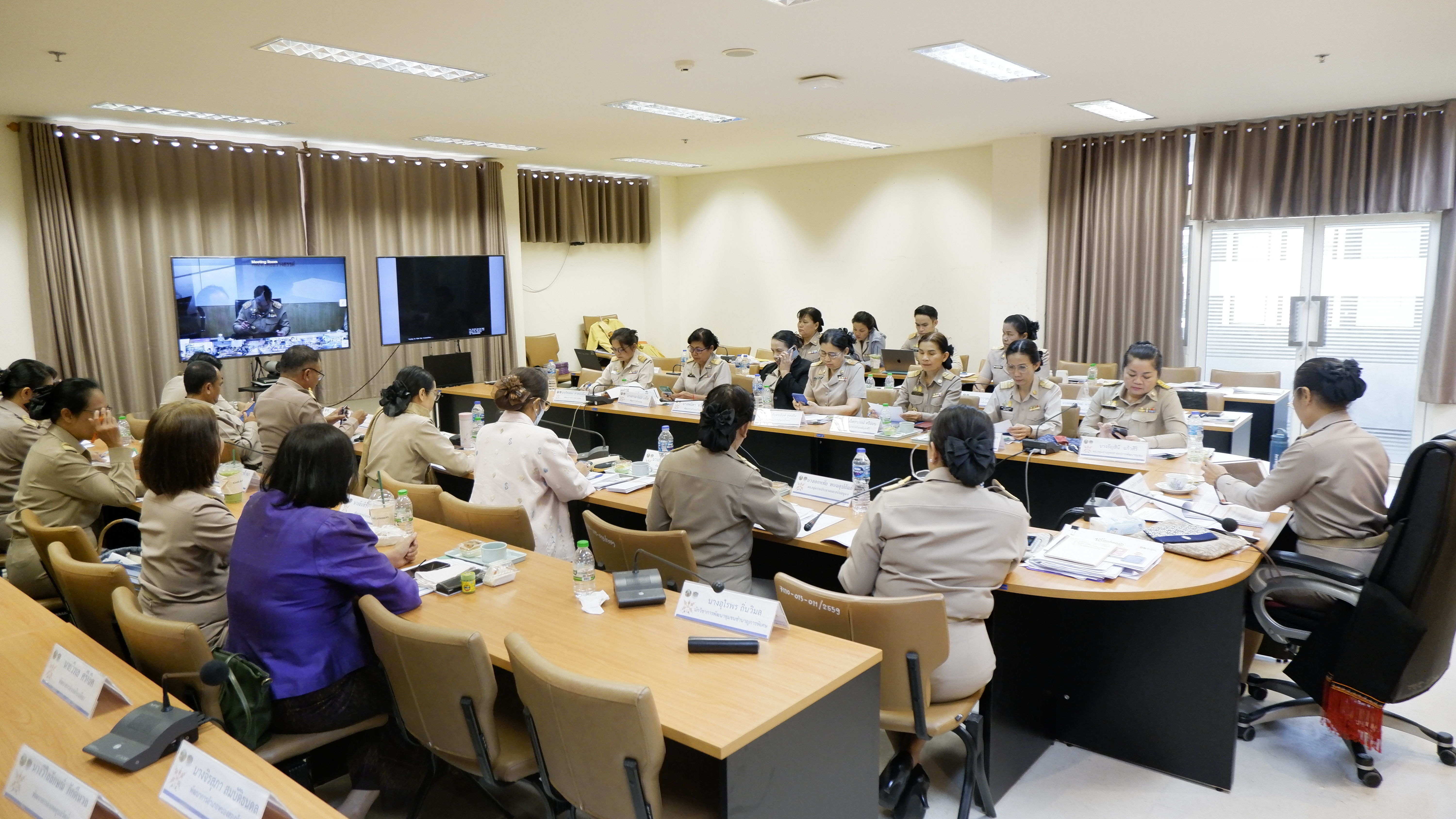 พช.ขอนแก่น : ร่วมประชุมกรมการพัฒนาชุมชน ครั้งที่ 1/2567 ผ่านระบบวีดีทัศน์ทางไกล (Video Conference)