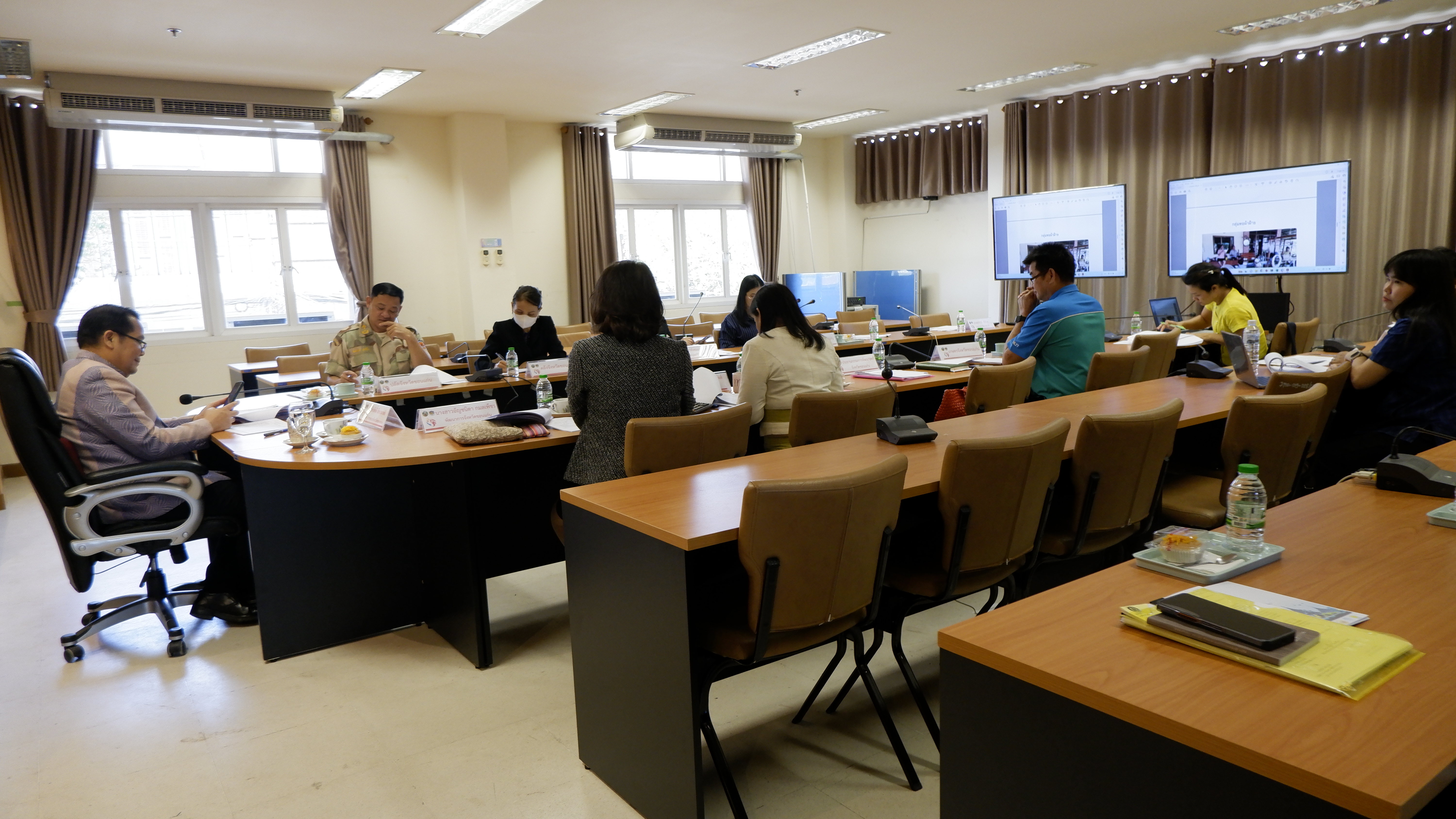 จังหวัดขอนแก่น : ประชุมคณะอนุกรรมการบริหารกองทุนพัฒนาบทบาทสตรีจังหวัด (อกส.จ.) จังหวัดขอนแก่น ครั้งที่ 2/2567
