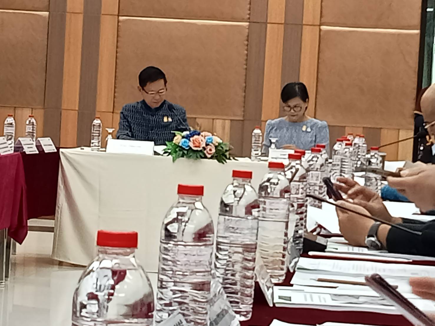 พช.ขอนแก่น : ร่วมประชุมคณะกรรมการร่วมภาครัฐและเอกชน เพื่อแก้ไขปัญหาทางเศรษฐกิจ กลุ่มจังหวัด ภาคตะวันออกเฉียงเหนือตอนกลาง ครั้งที่ 1/2567