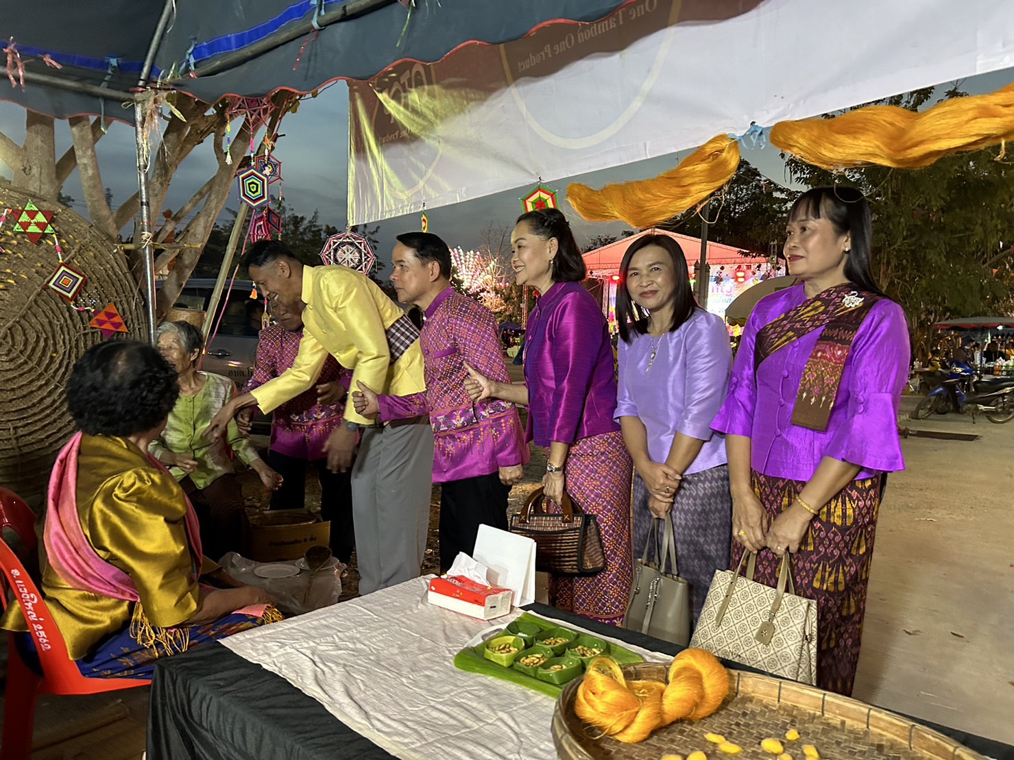 พช.ขอนแก่น : ร่วมงานประเพณีบุญกุ้มข้าวใหญ่ ของดีแวงใหญ่” ประจำปี พ.ศ. 2567