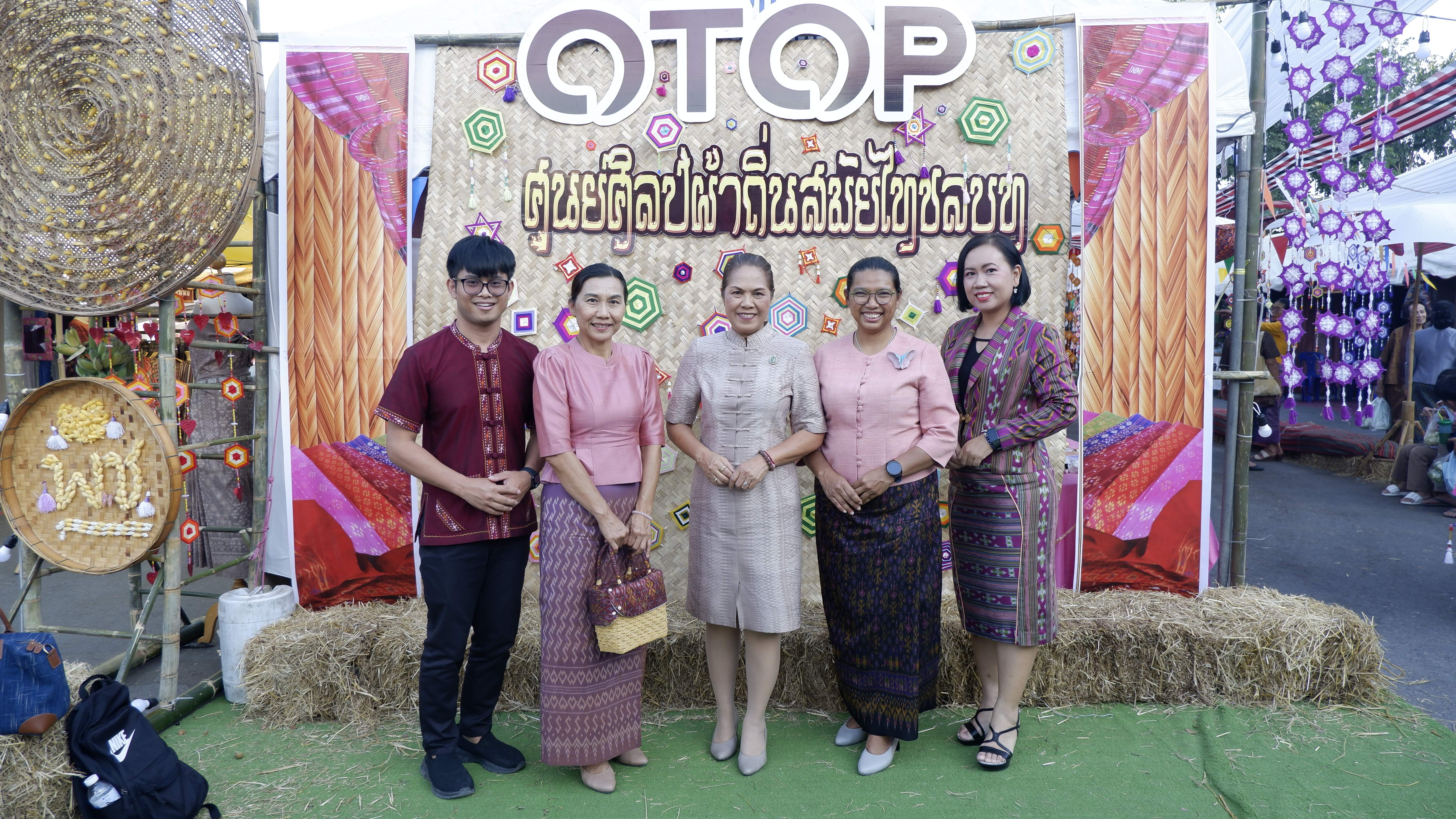 พช.ขอนแก่น : ร่วมงานไหมมัดหมี่และของดีเมืองชลบถ ประจำปี 2567