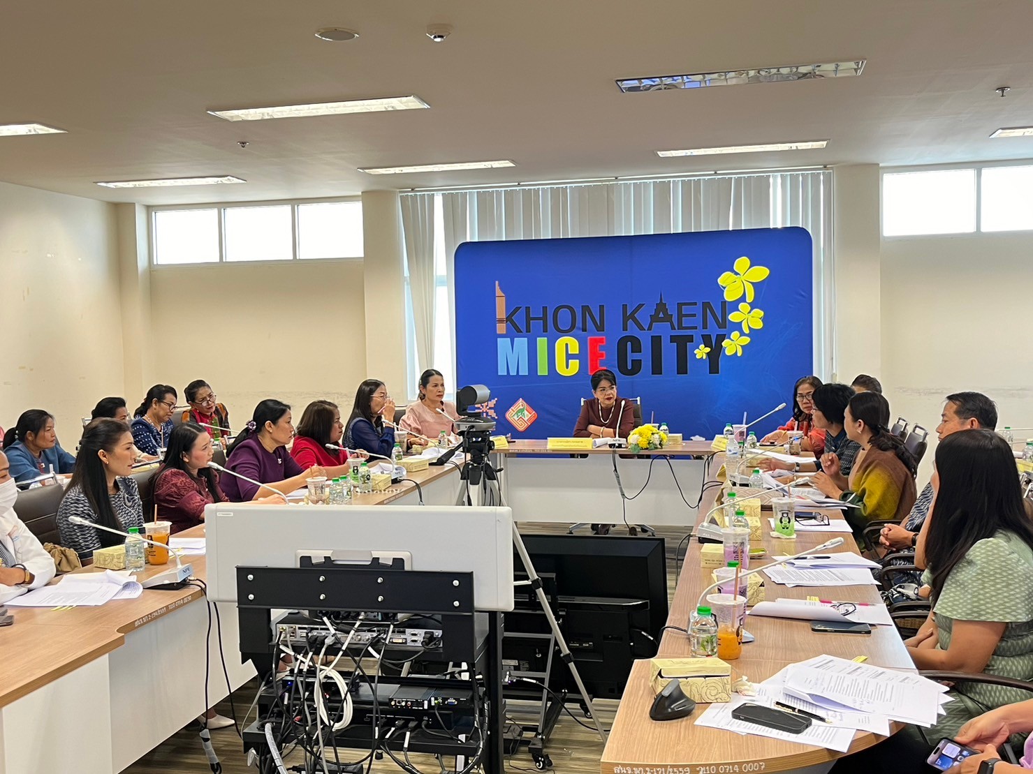 พช.ขอนแก่น : ร่วมประชุมคณะทำงานชมรมแม่บ้านมหาดไทยจังหวัดขอนแก่น ครั้งที่ 1/2567