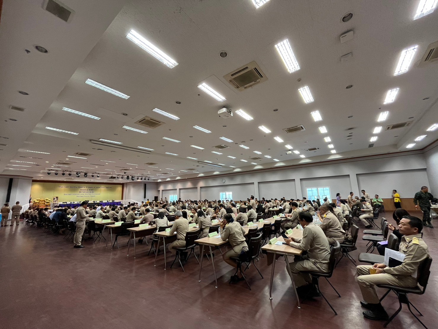 พช.ขอนแก่น : ร่วมประชุมกรมการจังหวัด หัวหน้าส่วนราชการ หัวหน้าหน่วยงานรัฐวิสาหกิจ จังหวัดขอนแก่น ครั้งที่ 2/2567