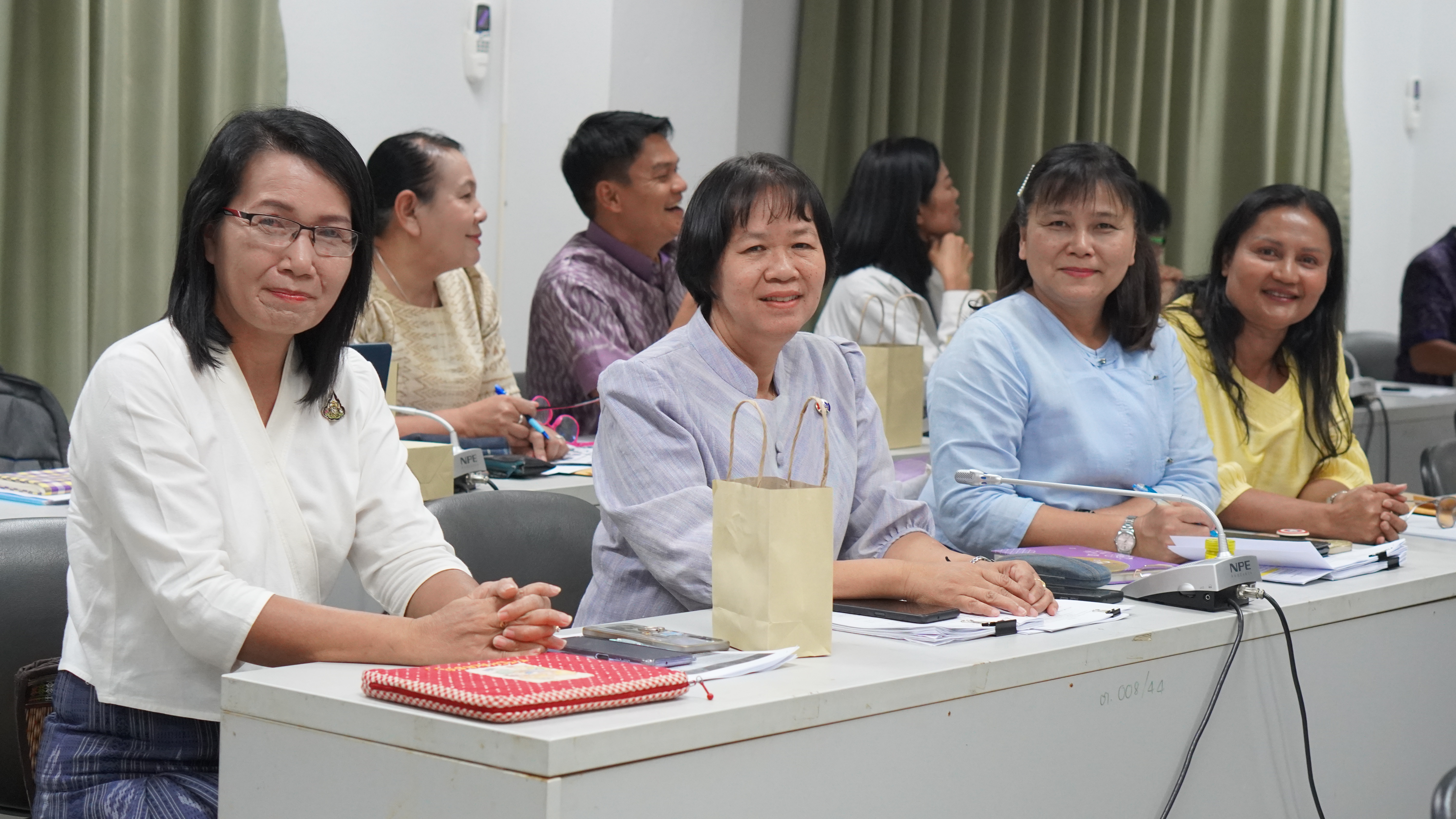 จังหวัดขอนแก่น : ประชุมคณะกรรมการบริหารศูนย์อำนวยการขจัดความยากจนและพัฒนาคนทุกชวงวัยอย่างยั่งยืนตามหลักปรัชญาของเศรษฐกิจพอเพียง จังหวัดขอนแก่น (คจพ.จ.ขก) ครั้งที่ 1/2567