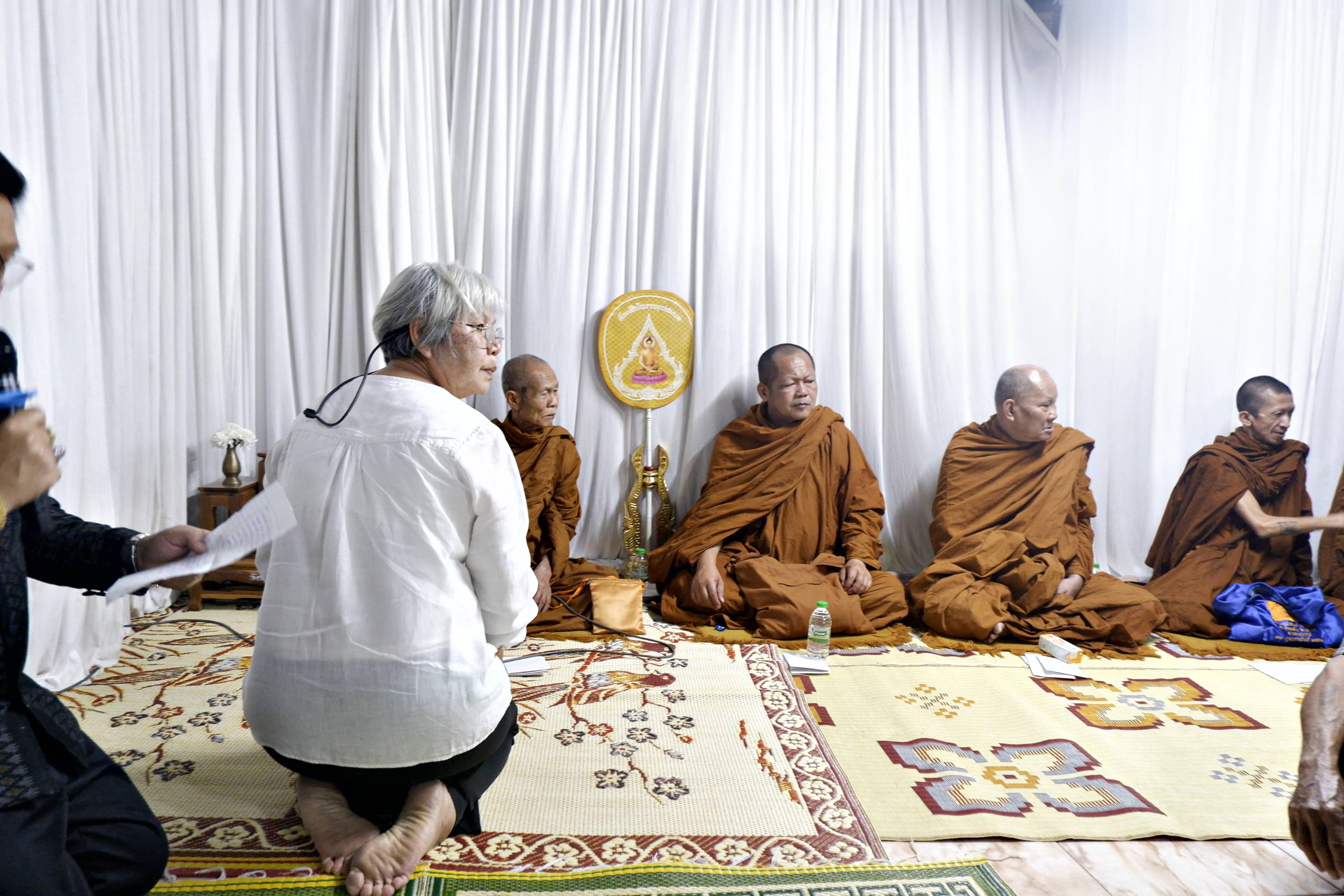 พช.ขอนแก่น : ร่วมเป็นเจ้าภาพฟังสวดพระอภิธรรม คุณแม่สอน สิทธิ มารดาของ นายโยธิน สิทธิ พัฒนาการอำเภอชุมแพ สำนักงานพัฒนาชุมชนอำเภอชุมแพ