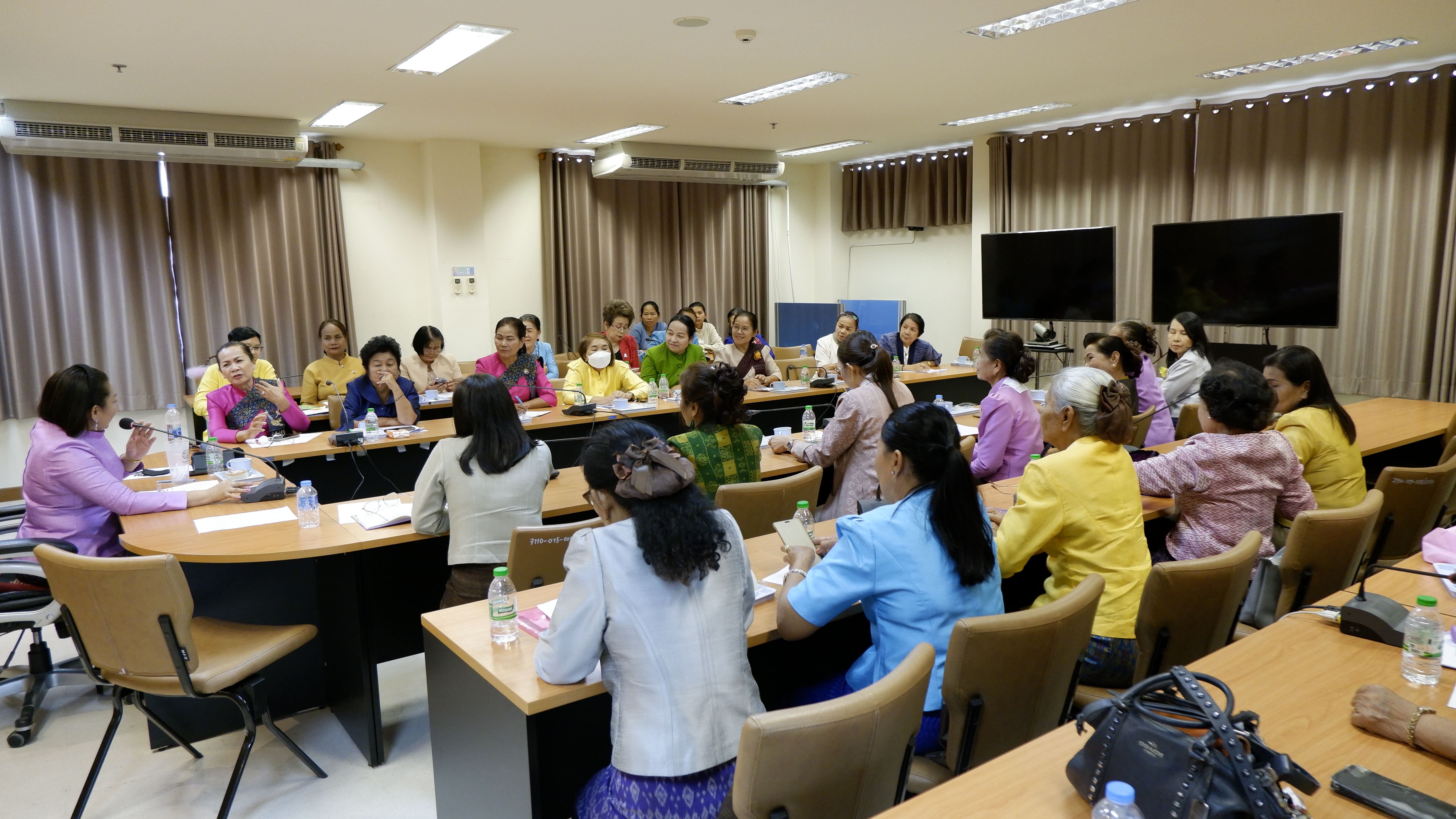 พช.ขอนแก่น : ประชุมคณะกรรมการพัฒนาสตรีจังหวัดขอนแก่น (กพสจ.) ครั้งที่ 2/2567