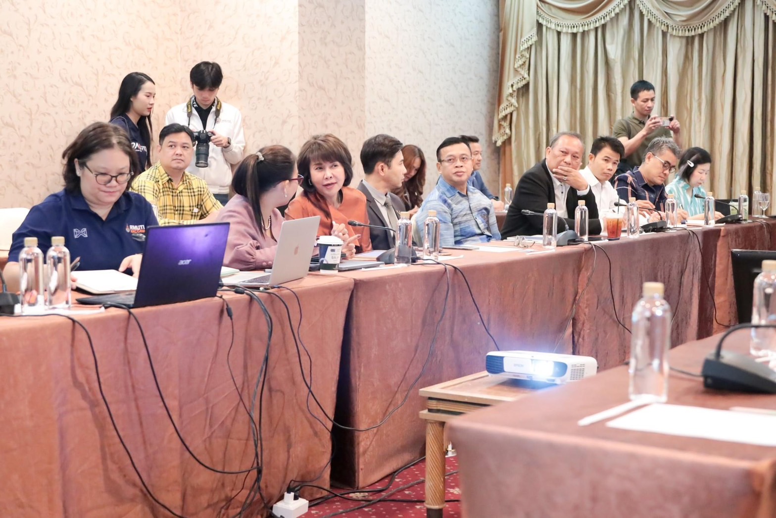 พช.ขอนแก่น : ร่วมประชุมร่วม TCEB สภาอุตสาหกรรมการท่องเที่ยวขอนแก่น ระดมความคิดเห็นภาคีเครือข่าย