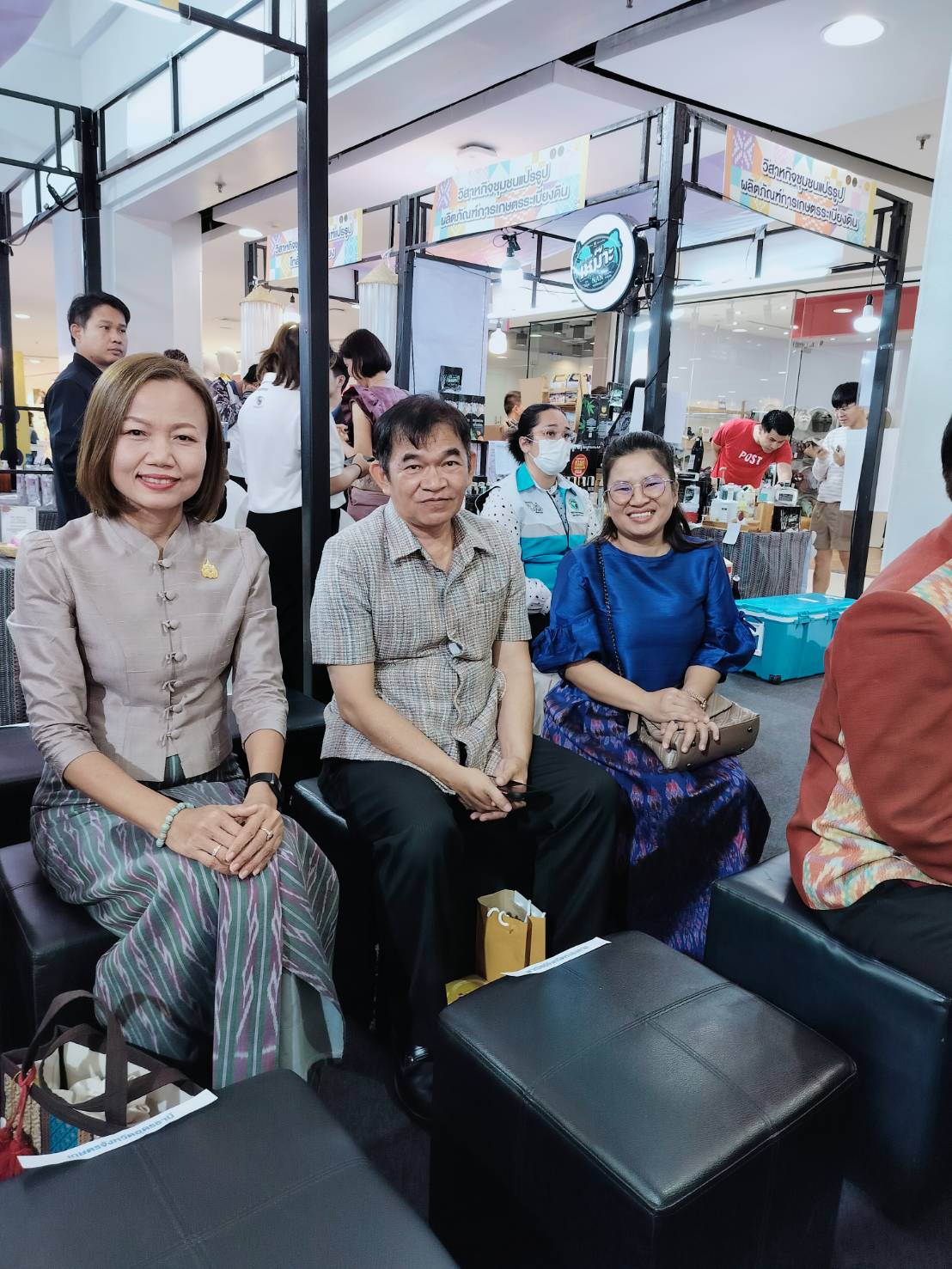 พช.ขอนแก่น : ร่วมพิธีเปิดงานแสดงและจำหน่ายผลิตภัณฑ์จังหวัดน่าน (Nan Brand และ Nan Brand Premium) และสินค้าอื่นที่มีศักยภาพของจังหวัดน่าน