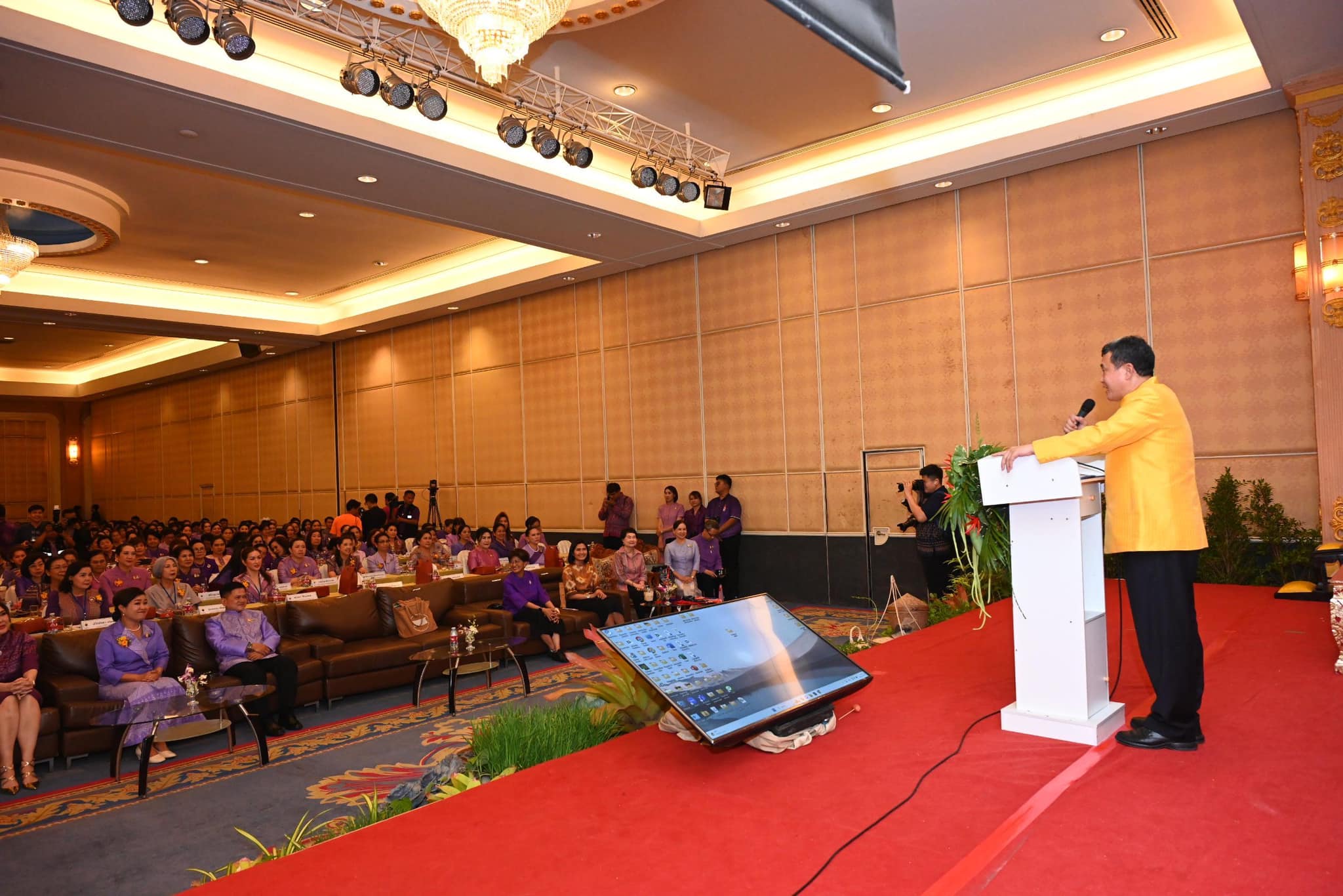 พช.ขอนแก่น : ร่วมประชุมสมาคมแม่บ้านมหาดไทยสัญจร ครั้งที่ 4 พื้นที่ภาคตะวันออกเฉียงเหนือ ประจำปีงบประมาณ พ.ศ. 2567