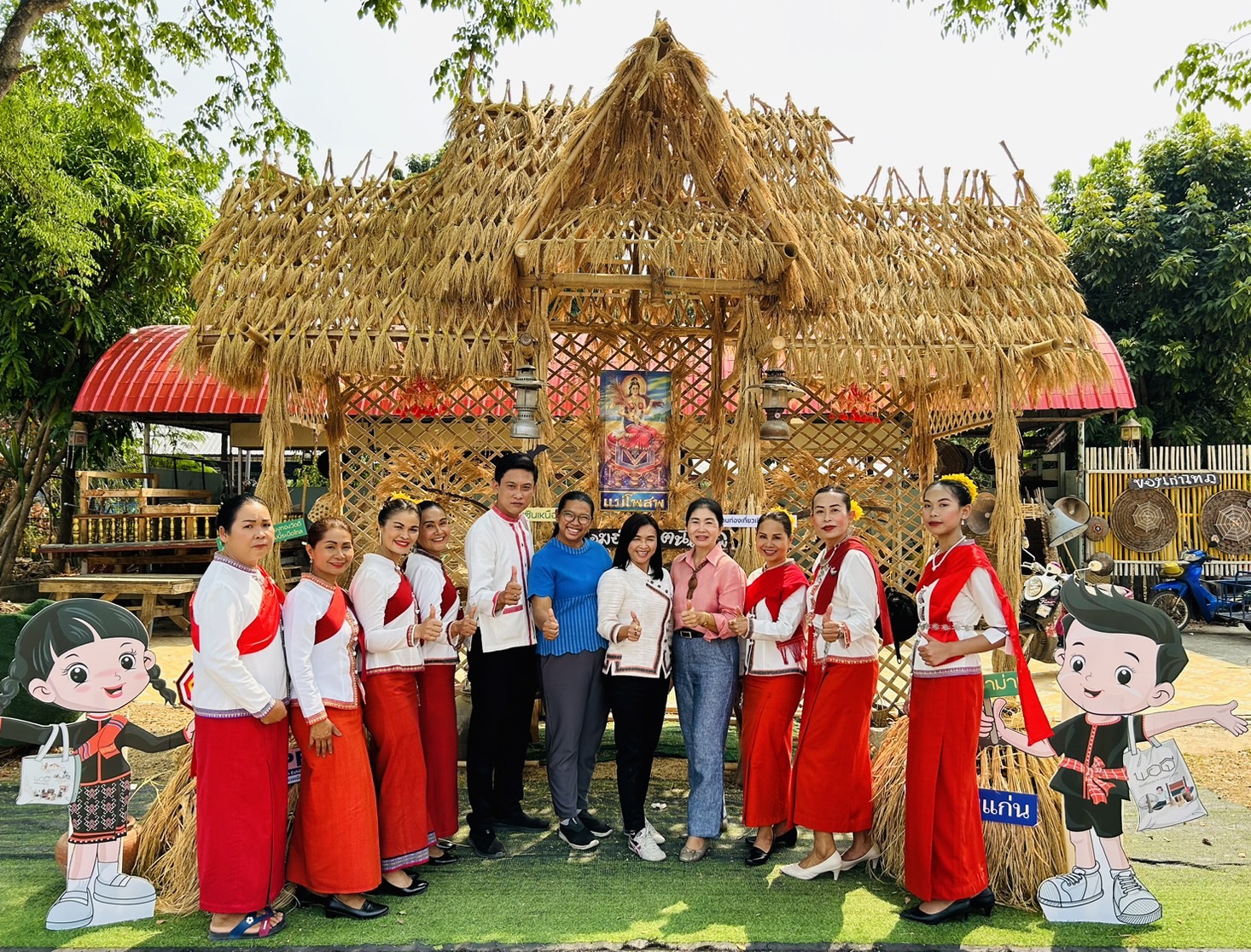 พช.ขอนแก่น : อำเภอภูผาม่าน เปิดหมู่บ้านบ้านเชินเหนือ ตามโครงการพัฒนากระบวนการบริหารจัดการชุมชนท่องเที่ยวเชิงสร้างสรรค์ ( D-HOPE )