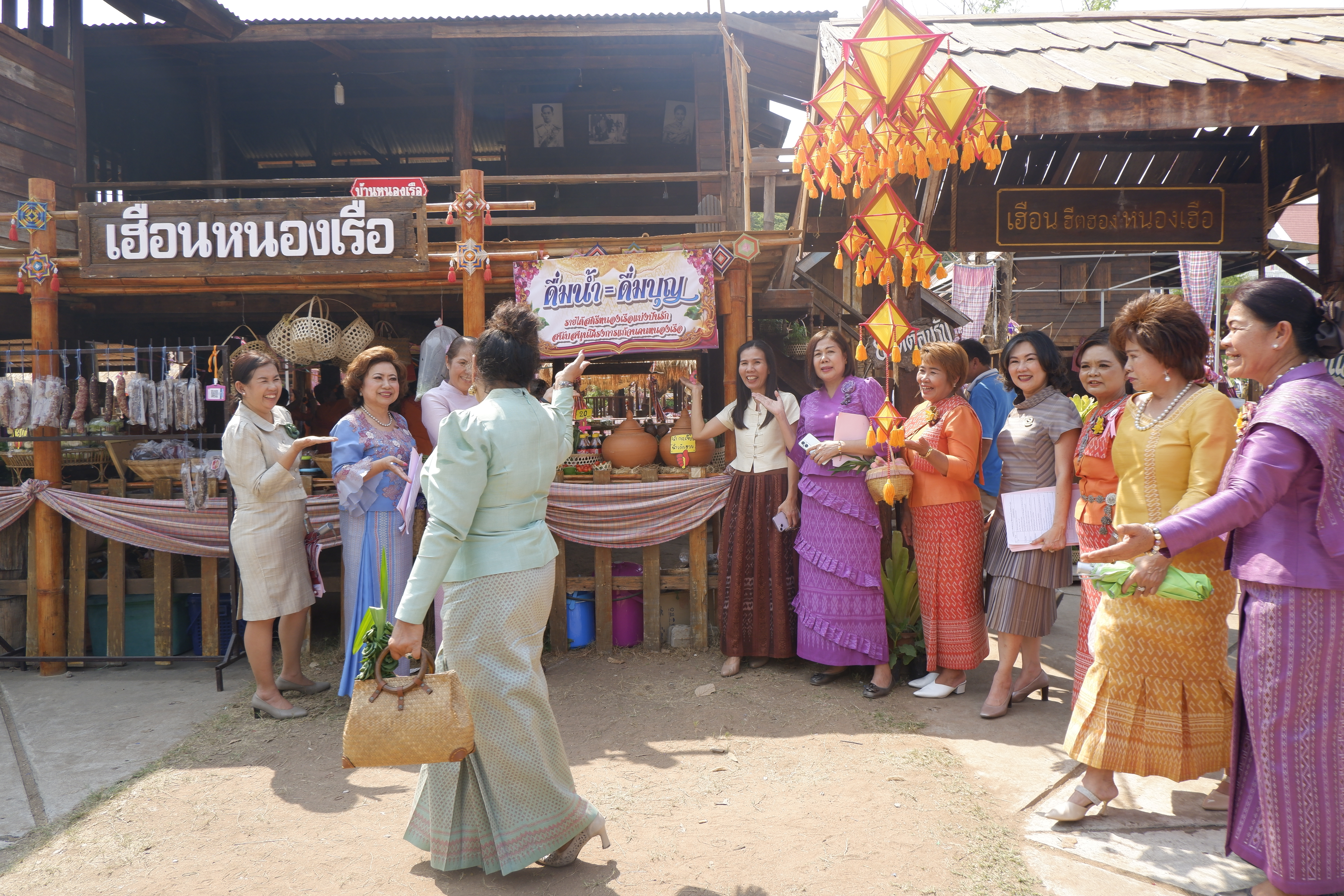 พช.ขอนแก่น : จัดงานวันสตรีสากล “รวมพลังสตรีขอนแก่น พลังสร้างสรรค์ วันสตรีสากล ปี 2567”