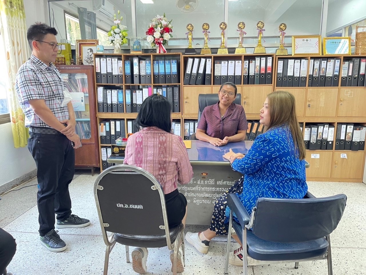 พช.ขอนแก่น : กรมพัฒนาชุมชน ติดตามงานระบบเครือข่ายอินเตอร์เน็ต และความมั่นคงปลอดภัยด้านเทคโนโลยีสารสนเทศ จังหวัดขอนแก่น (วันที่2)