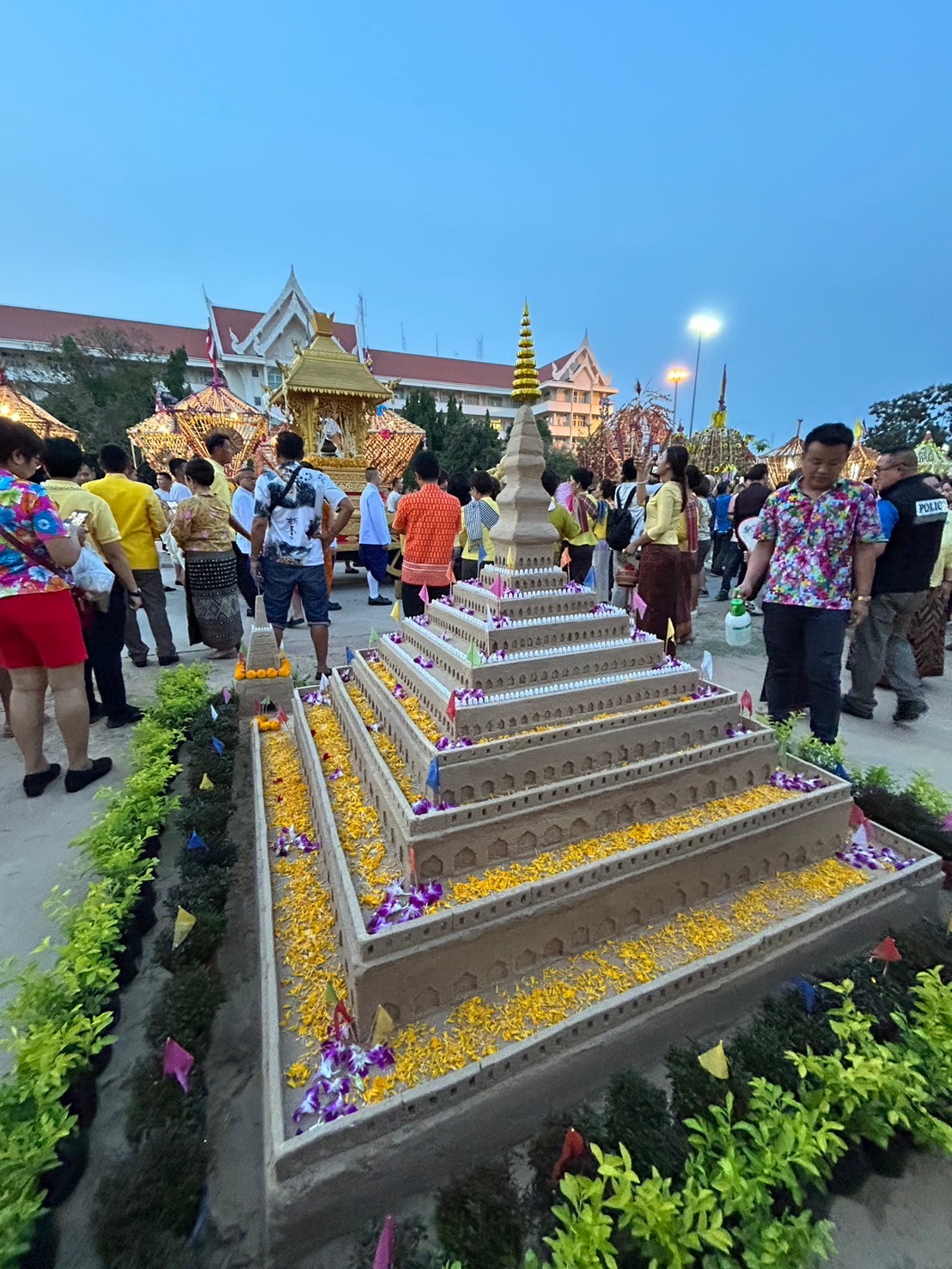พช.ขอนแก่น : ร่วมพิธีเปิดงานสืบสานประเพณีสงกรานต์ วิถีไทบ้านขอนแก่น ประจำปี 2567