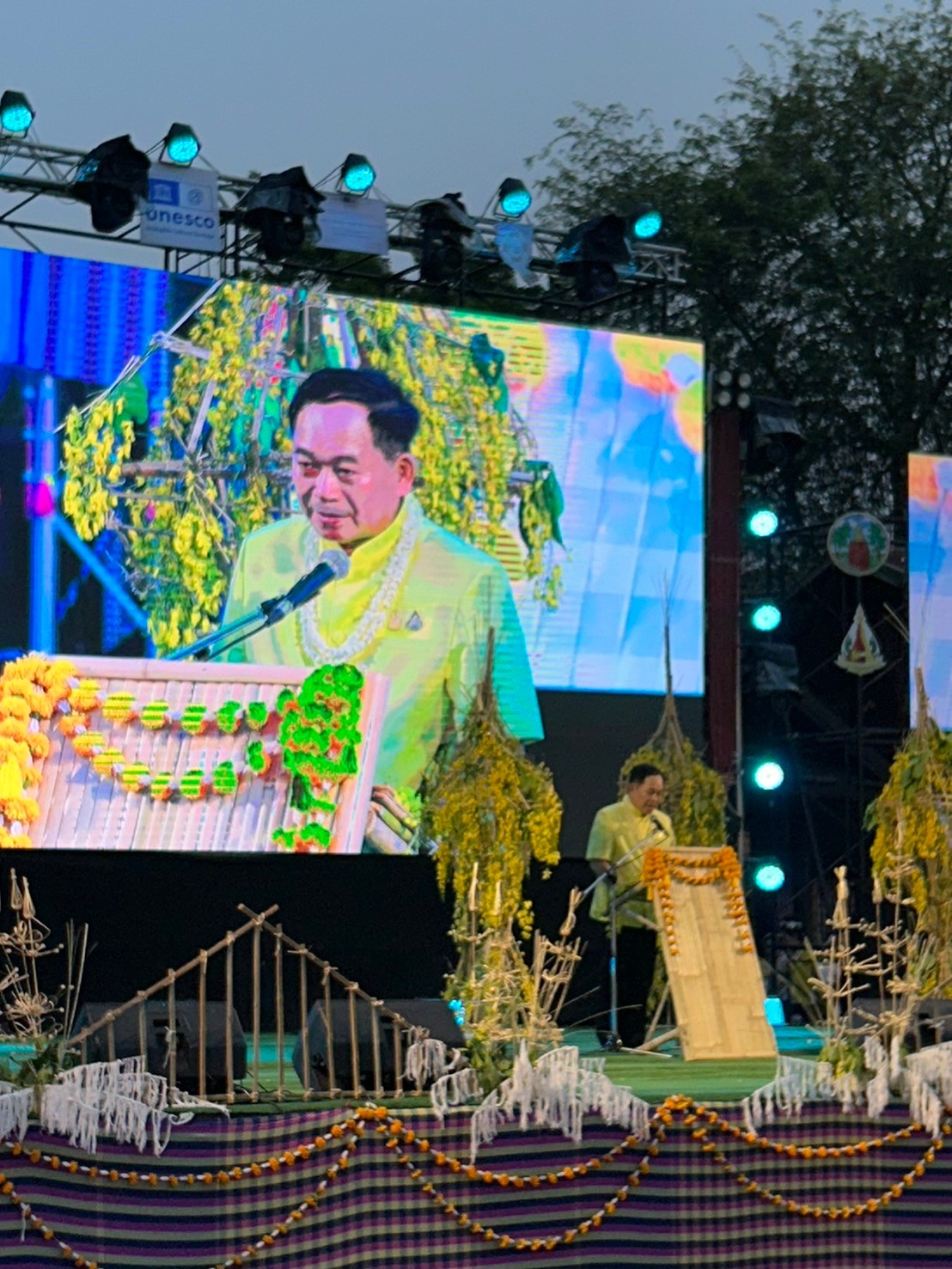 พช.ขอนแก่น : ร่วมพิธีเปิดงานสืบสานประเพณีสงกรานต์ วิถีไทบ้านขอนแก่น ประจำปี 2567