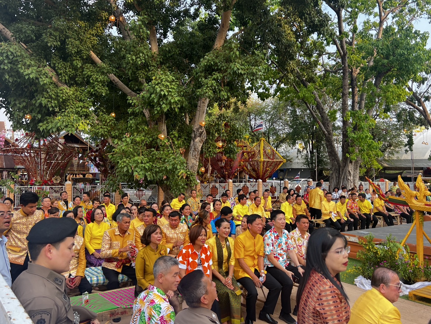 พช.ขอนแก่น : ร่วมต้อนรับรัฐมนตรีว่าการกระทรวงวัฒนธรรม และร่วมงานสืบสานประเพณีสงกรานต์ วิถีไทบ้านขอนแก่น ประจำปี 2567