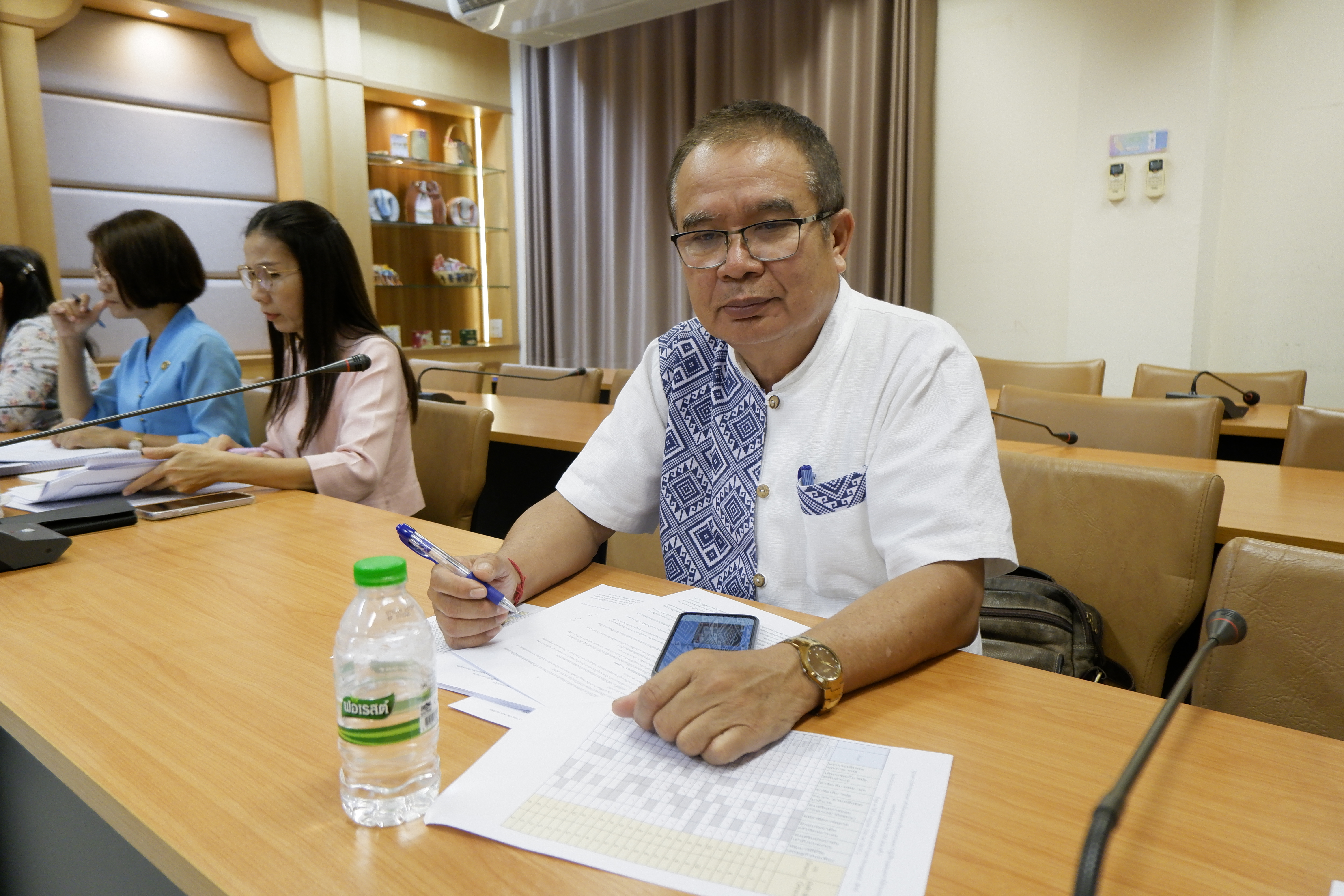 พช.ขอนแก่น : ประชุมคณะทำงานพิจารณาจัดทำข้อตกลงการปฏิบัติราชการและการประเมินผลการปฏิบัติราชการ ของข้าราชการ สังกัดสำนักงานพัฒนาชุมชนจังหวัดขอนแก่น ประจำปีงบประมาณ พ.ศ. 2567