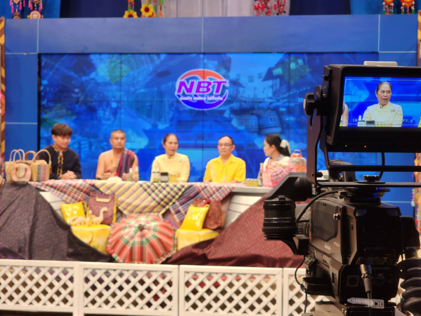 พช.ขอนแก่น : ร่วมบันทึกเทป แถลงข่าว การจัดงานมหกรรมแสดงและจำหน่ายสินค้า “ของดีชายแดนใต้ OTOP ทั่วไทย รวมใจสู่เมืองหมอแคน” ประจำปี 2567 ณ สถานีวิทยุกระจายเสียงแห่งประเทศไทย (NBT) จังหวัดขอนแก่น