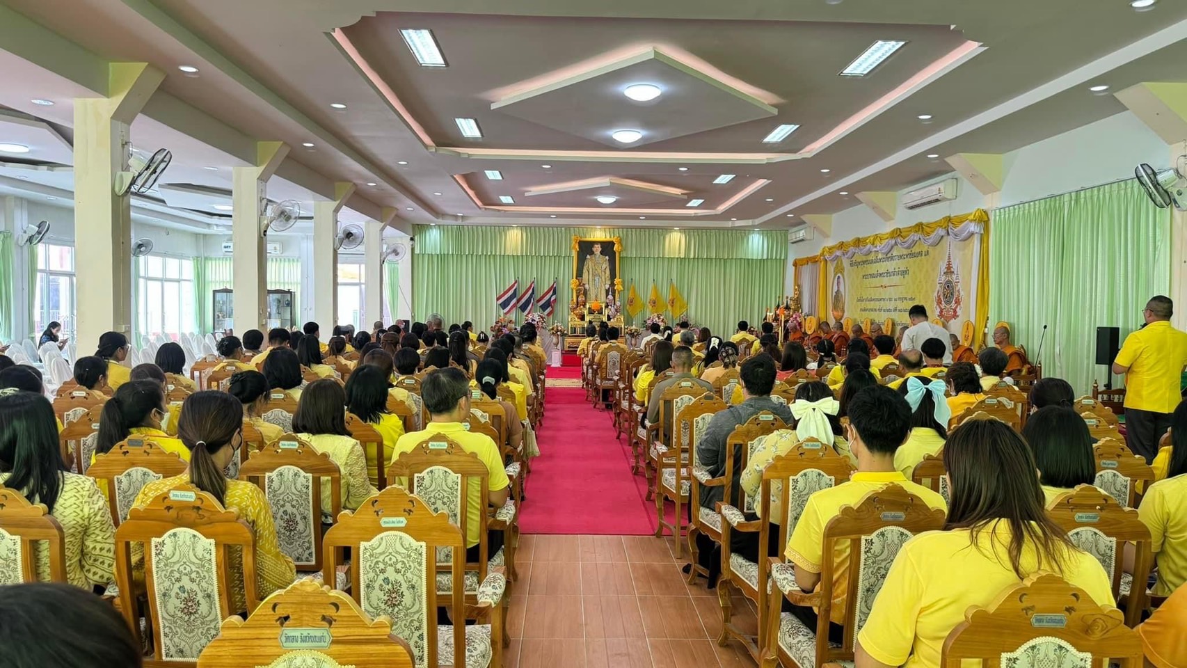 จังหวัดขอนแก่น : จัดพิธีเจริญพระพุทธมนต์เฉลิมพระเกียรติถวายพระพรชัยมงคงแด่ พระบาทสมเด็จพระเจ้าอยู่หัวเนื่องในโอกาสวันเฉลิมพระชนพรรษา 6 รอบ 28 กรกฎาคม 2567
