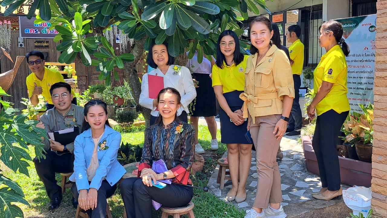 พช.ขอนแก่น : ร่วมกับศูนย์การเรียนรู้จังหวัดขอนแก่น ออกประเมินโครงการหน้าบ้านสวย หลังบ้านสวน ประจำประปีงบประมาณ 2567