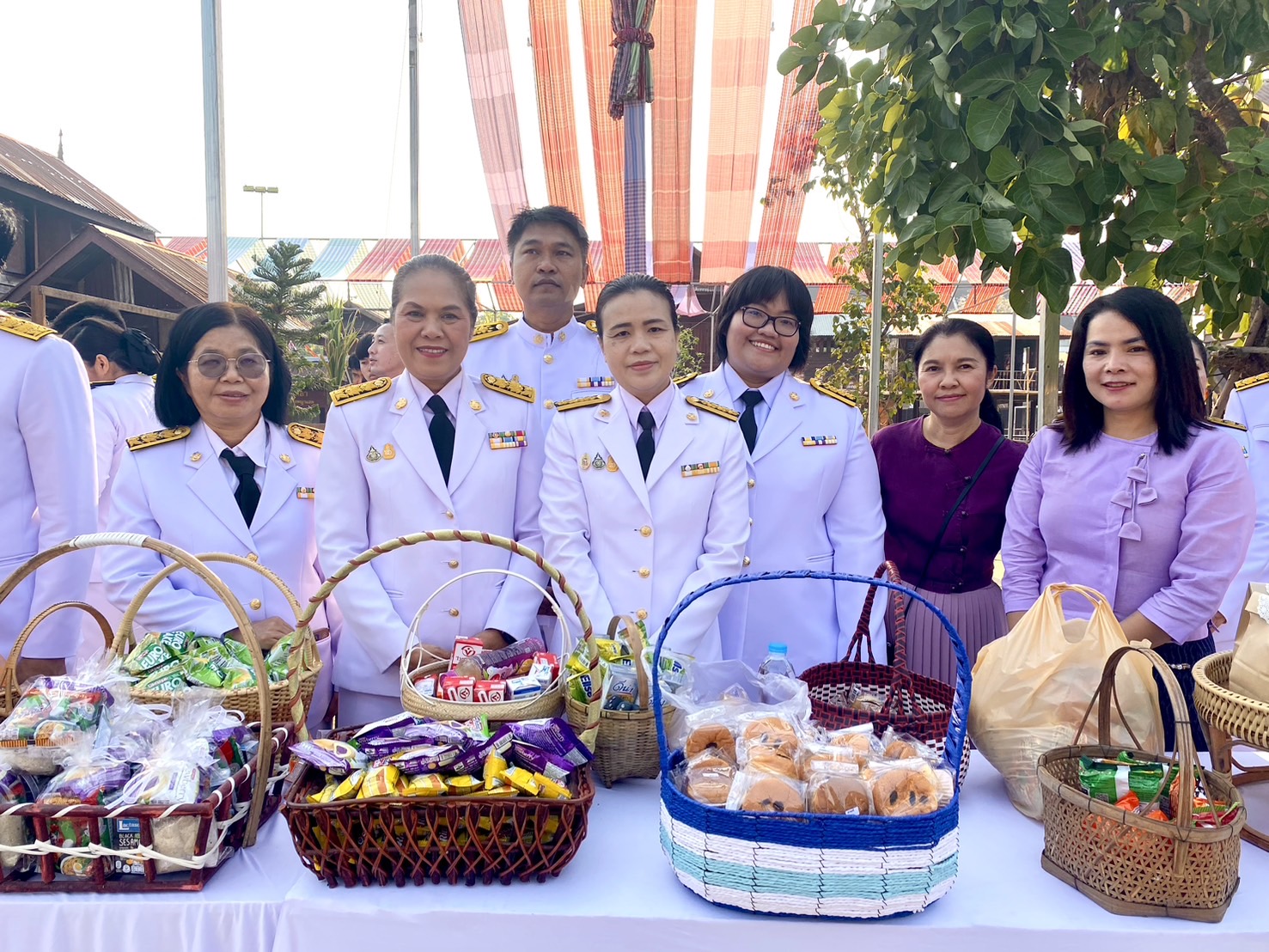 จังหวัดขอนแก่น : จัดพิธีทำบุญตักบาตรถวายพระราชกุศล สมเด็จพระกนิษฐาธิราชเจ้า กรมสมเด็จพระเทพรัตนราชสุดา สยามบรมราชกุมารี เนื่องในโอกาสวันคล้ายวันพระราชสมภพ 2 เมษายน 2567