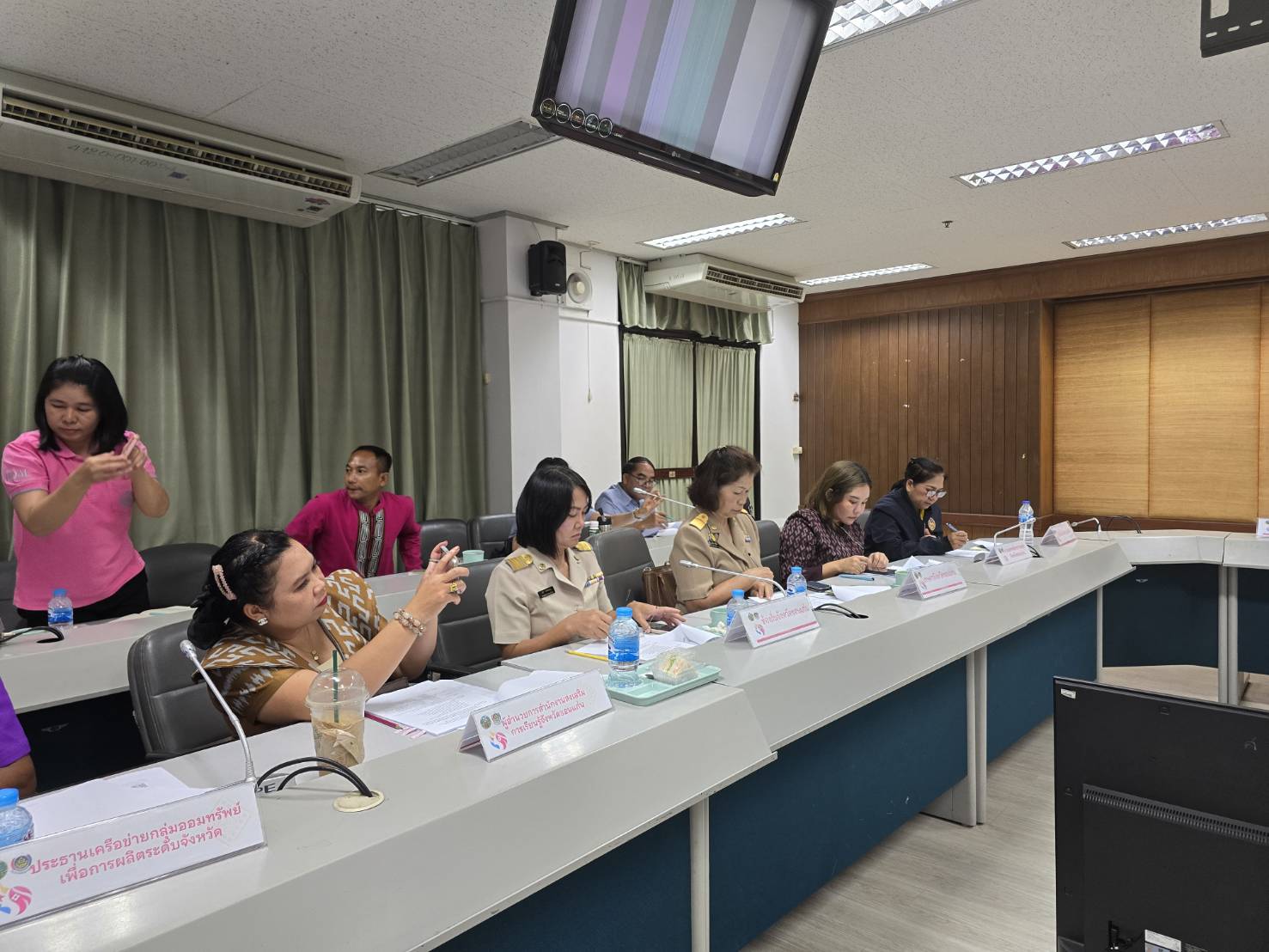 พช.ขอนแก่น : ประชุมคณะกรรมการคัดสรรกิจกรรมพัฒนาชุมชนดีเด่นระดับจังหวัดและคณะทำงานพิจารณากลั่นกรองกิจกรรมพัฒนาชุมชนดีเด่น ระดับอำเภอ ครั้งที่ 1/2567