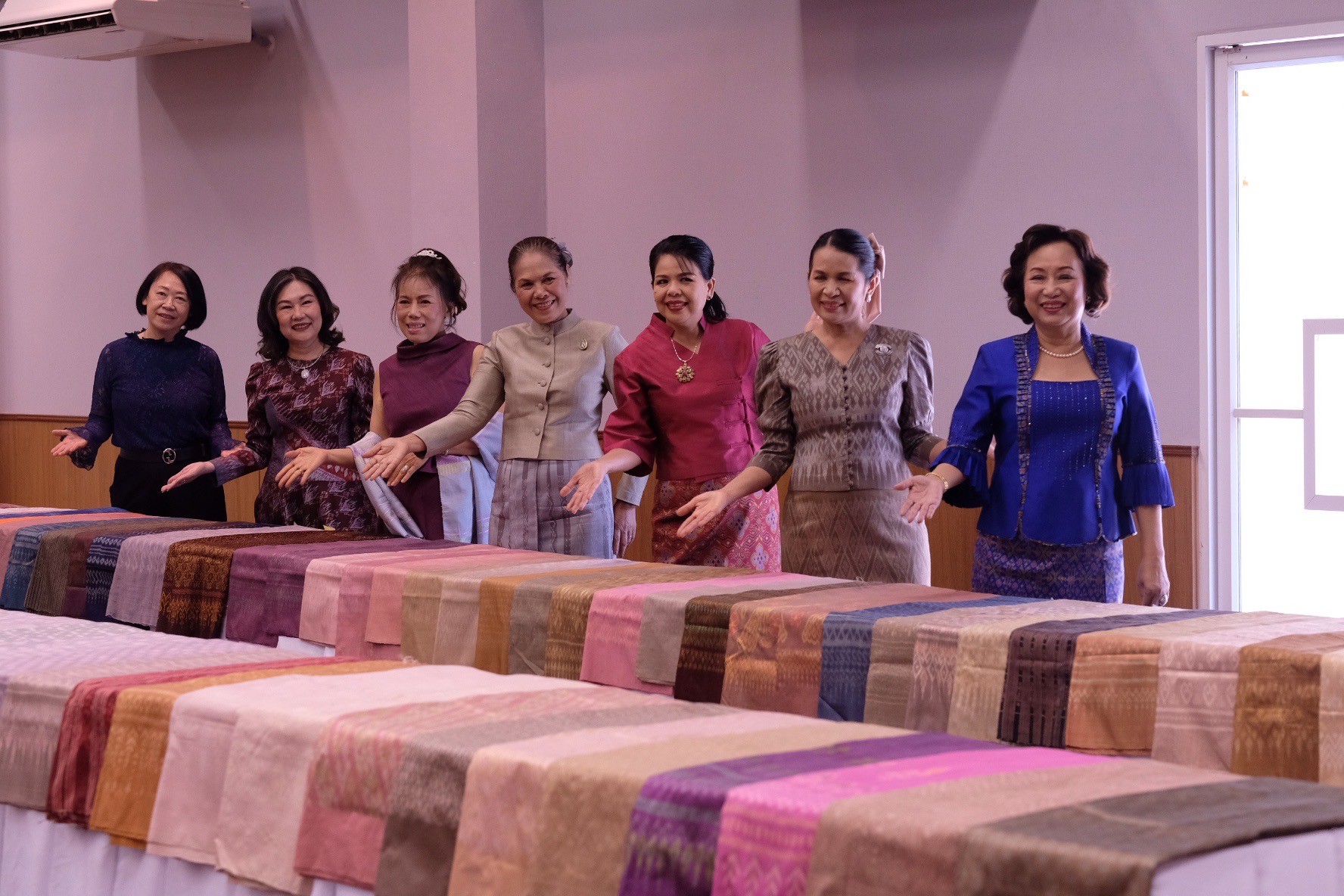 จังหวัดขอนแก่น : ประกวดสุดยอดผ้าประจำจังหวัด ประจำปี 2567