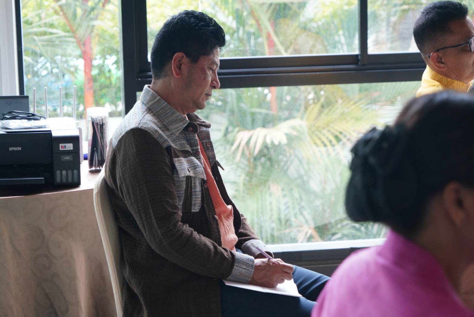 อธิบดี พช. สร้างขวัญกำลังใจในการประชุมมอบนโยบายแก่คณะผู้บริหารกรมการพัฒนาชุมชน และพัฒนาการจังหวัดในพื้นที่ภาคตะวันออกเฉียงเหนือ มุ่งขับเคลื่อนภารกิจสำคัญกรมการพัฒนาชุมชนให้เกิดประสิทธิผลสูงสุด