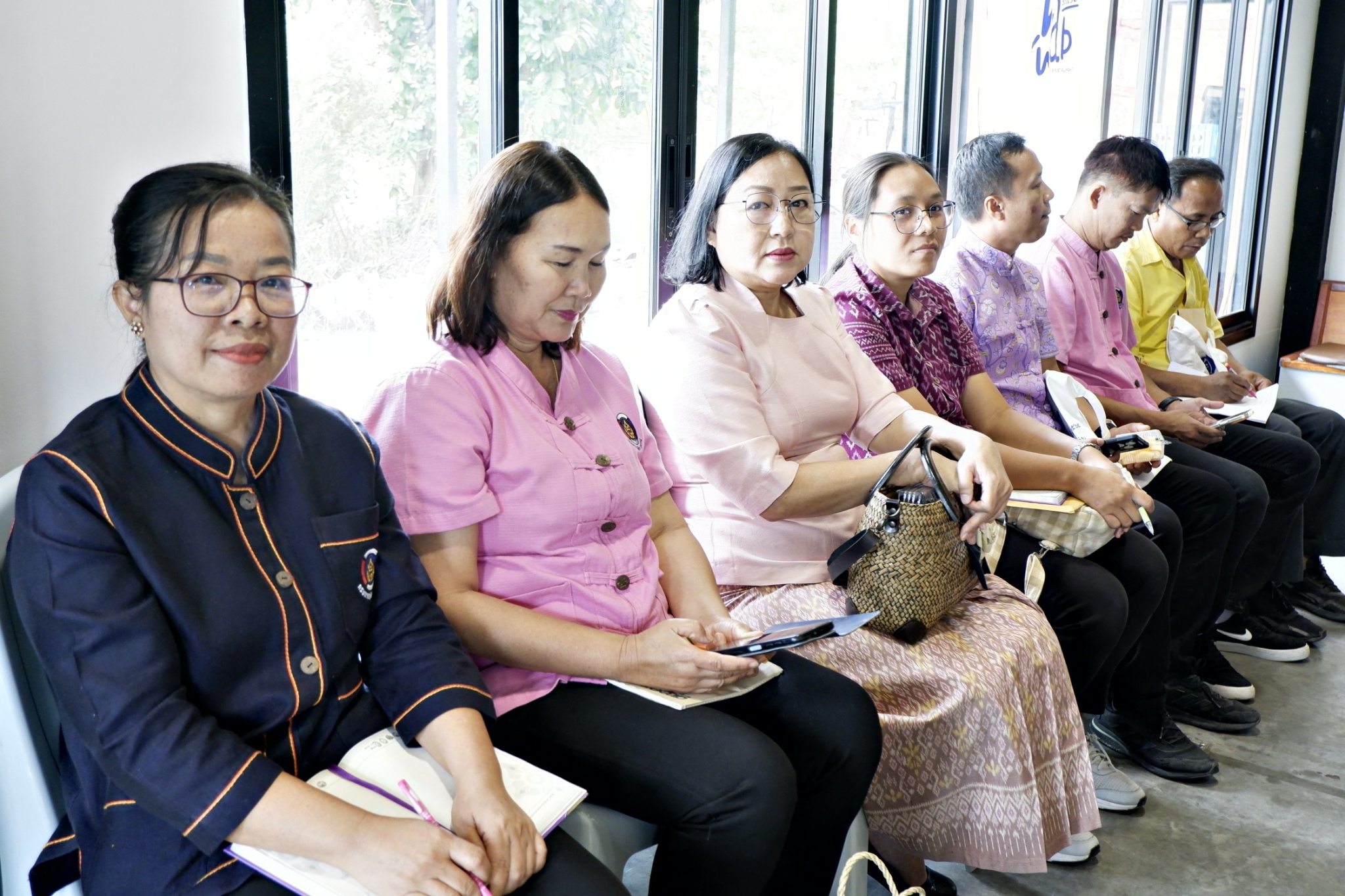 พช.ขอนแก่น นำทัพขับเคลื่อนงานพัฒนาชุมชน ไตรมาสที่ 3 – 4/2567 ถ่ายทอดตัวชี้วัดค่าเป้าหมายและการประเมินผลการปฏิบัติราชการ และการดำเนินงานตามภารกิจสำคัญ