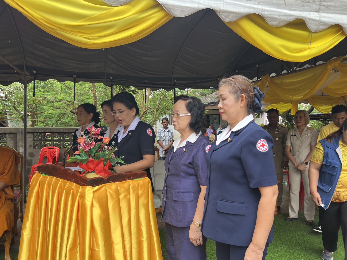 จังหวัดขอนแก่น : คณะกรรมการกองบุญแห่งการให้อำเภอเมืองขอนแก่น ร่วมกับสำนักงานเหล่ากาชาดจังหวัดขอนแก่น มอบบ้านตามโครงการ “กองบุญแห่งการให้อำเภอเมืองขอนแก่น”