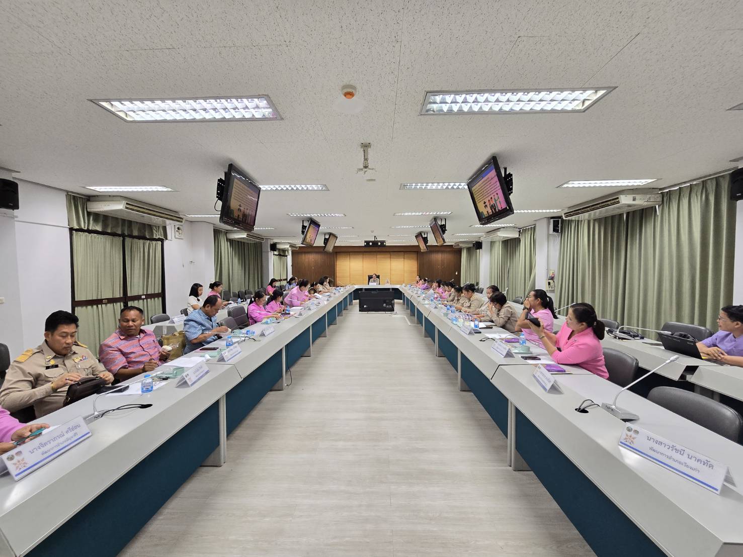 พช.ขอนแก่น : ประชุมคณะกรรมการคัดสรรกิจกรรมพัฒนาชุมชนดีเด่นระดับจังหวัดและคณะทำงานพิจารณากลั่นกรองกิจกรรมพัฒนาชุมชนดีเด่น ระดับอำเภอ ครั้งที่ 1/2567