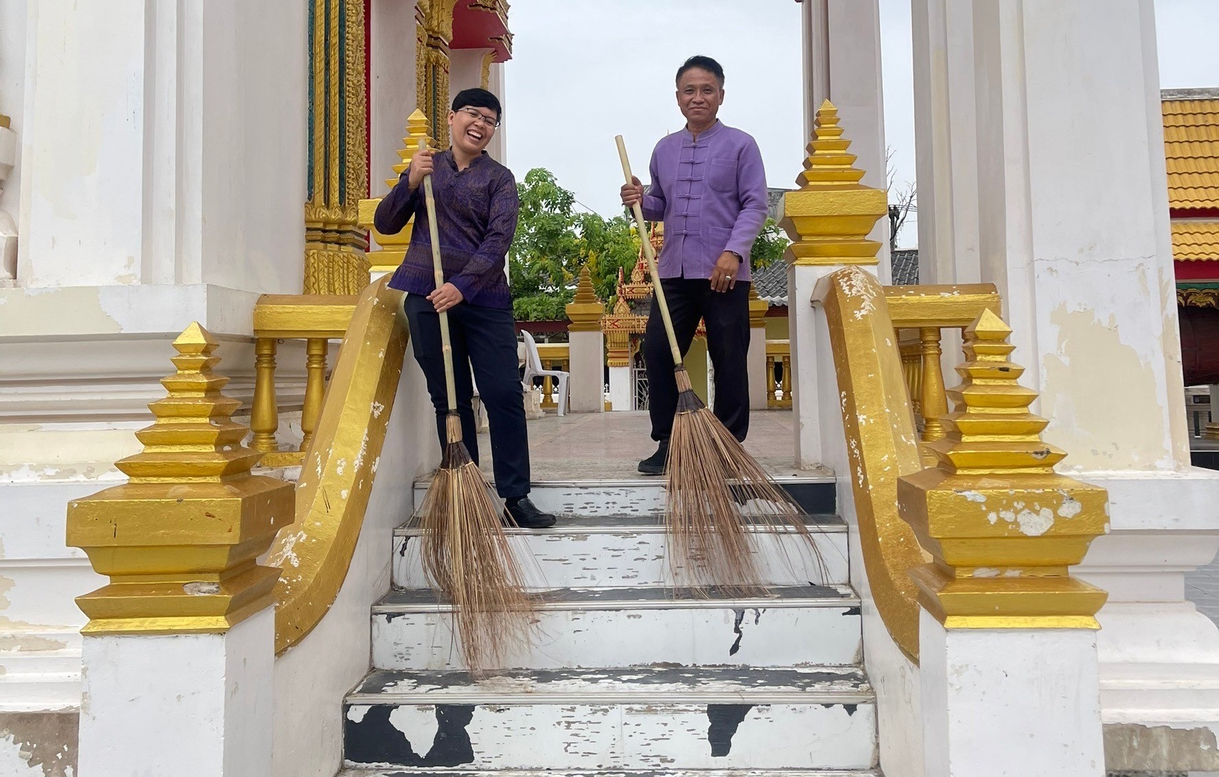 จังหวัดขอนแก่น : เปิดกิจกรรม Big Cleaning Day โครงการวัด ประชา รัฐ สร้างสุข ณ วัดศรีนวล อำเภอเมือง จ.ขอนแก่น ถวายเป็นพระราชกุศลเนื่องในโอกาสวันเฉลิมพระชนมพรรษาของพระบาทสมเด็จพระเจ้าอยู่หัว และพระบรมวงศานุวงศ์ ประจำปี พ.ศ. 2567
